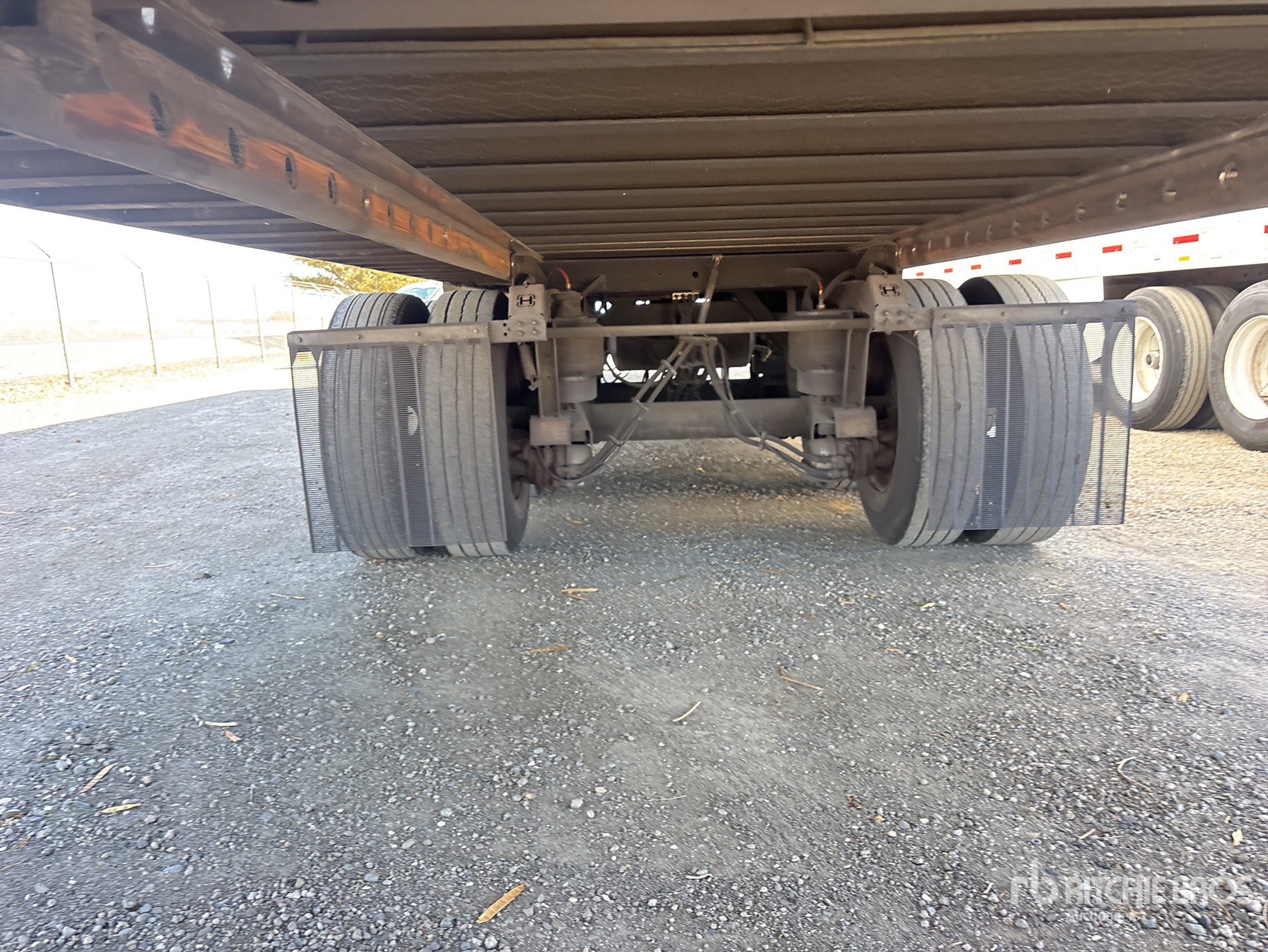 2019 Utility 53 ft x 102 in T/A