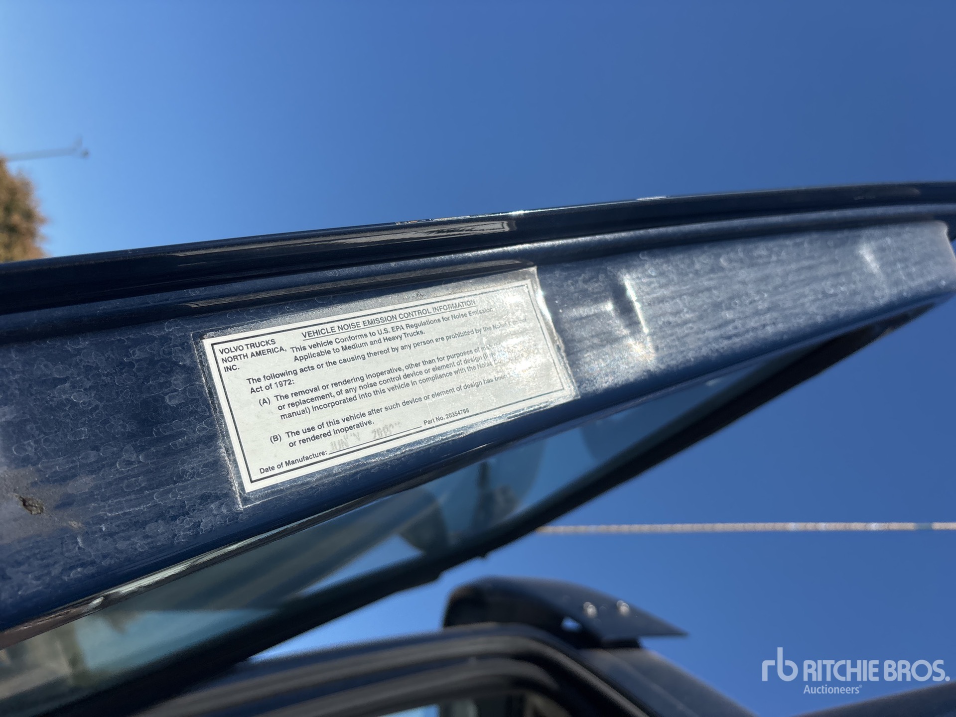 2014 Volvo VNM