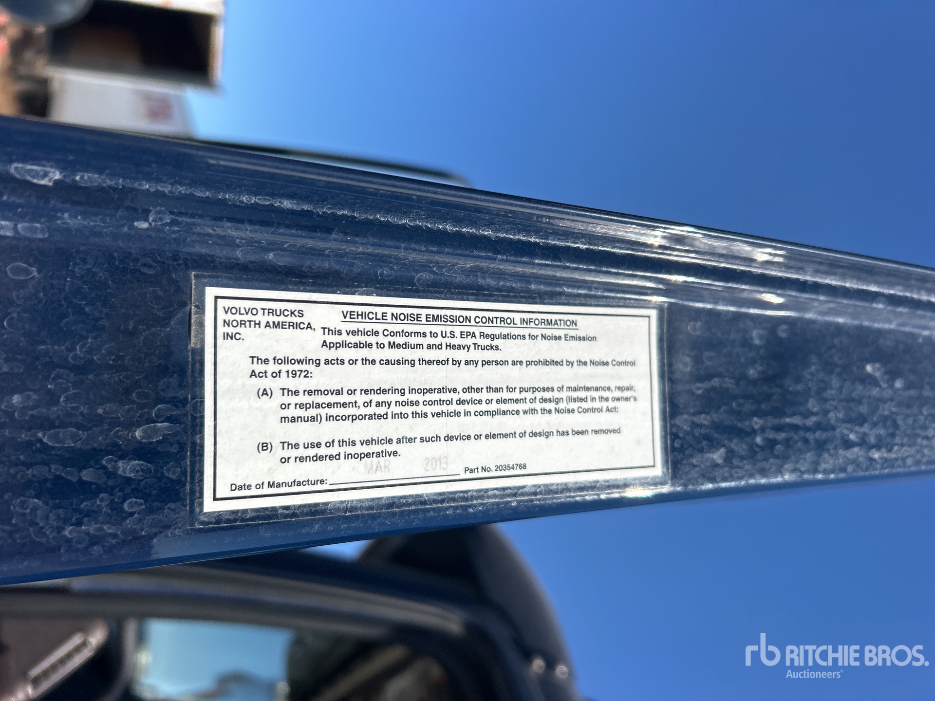 2014 Volvo VNM