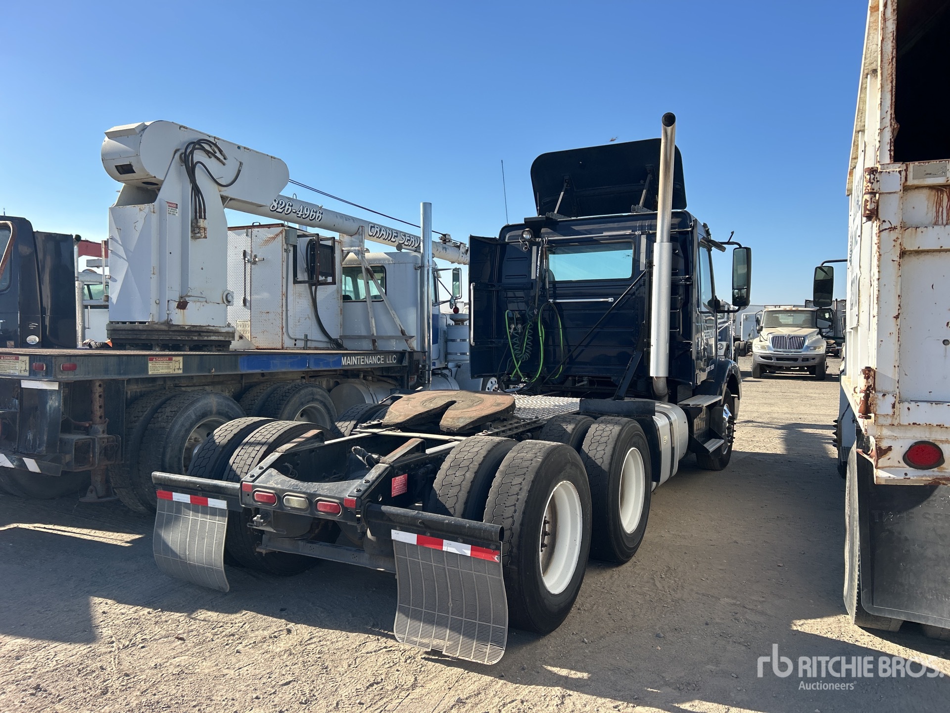 2014 Volvo VNM