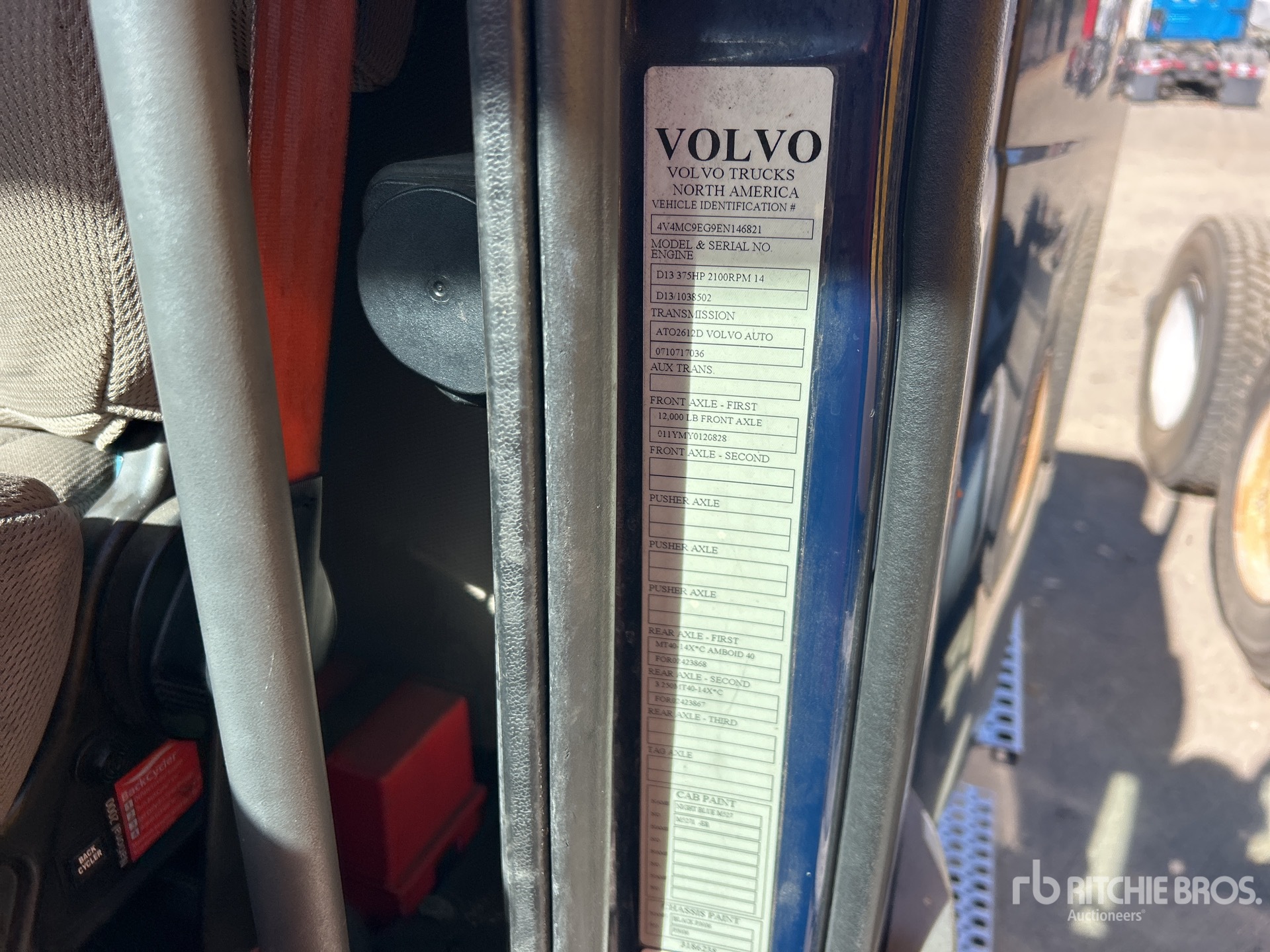 2014 Volvo VNM