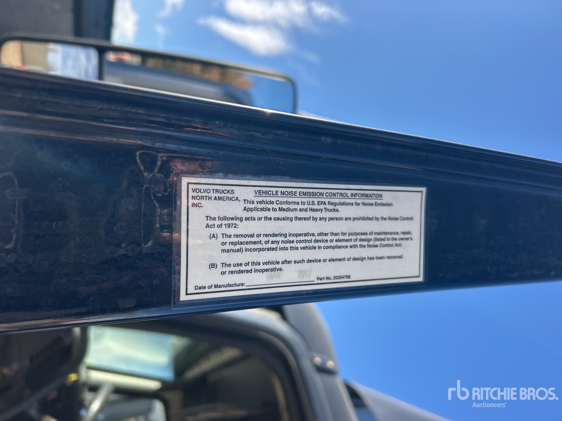2014 Volvo VNM