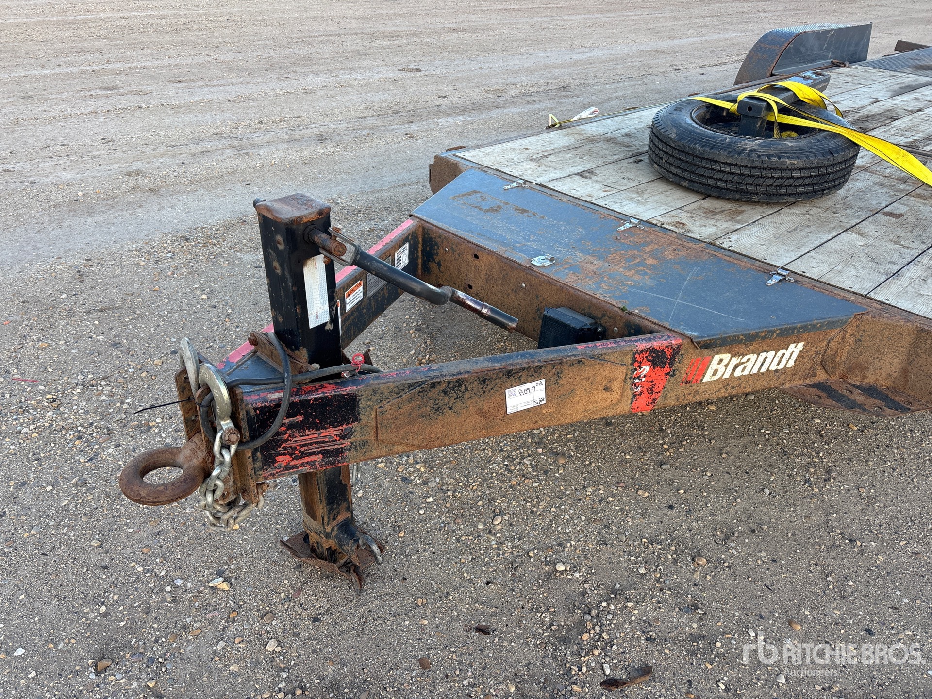 2022 Brandt 33 ft T/A