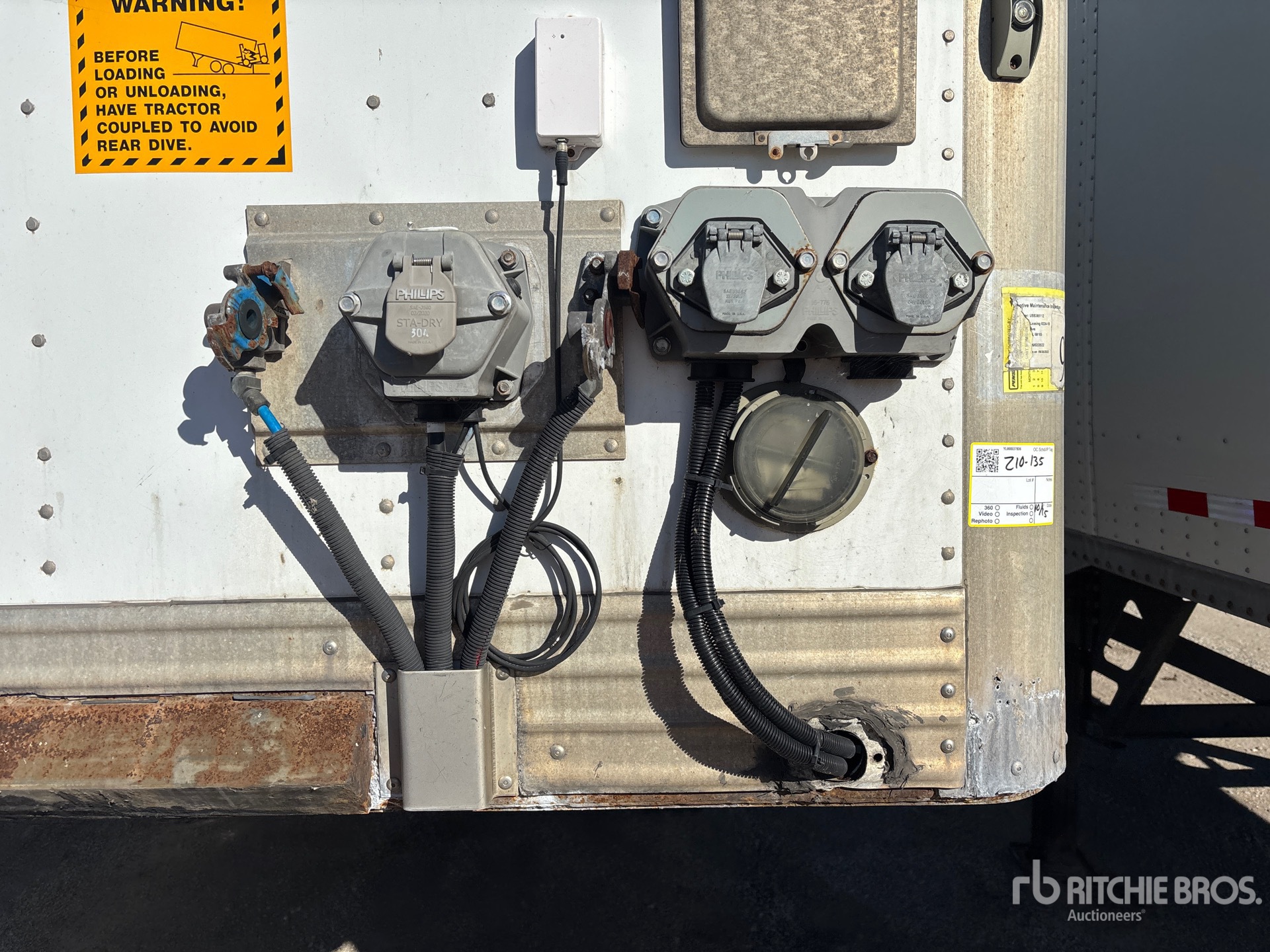 2013 Utility VS2DX