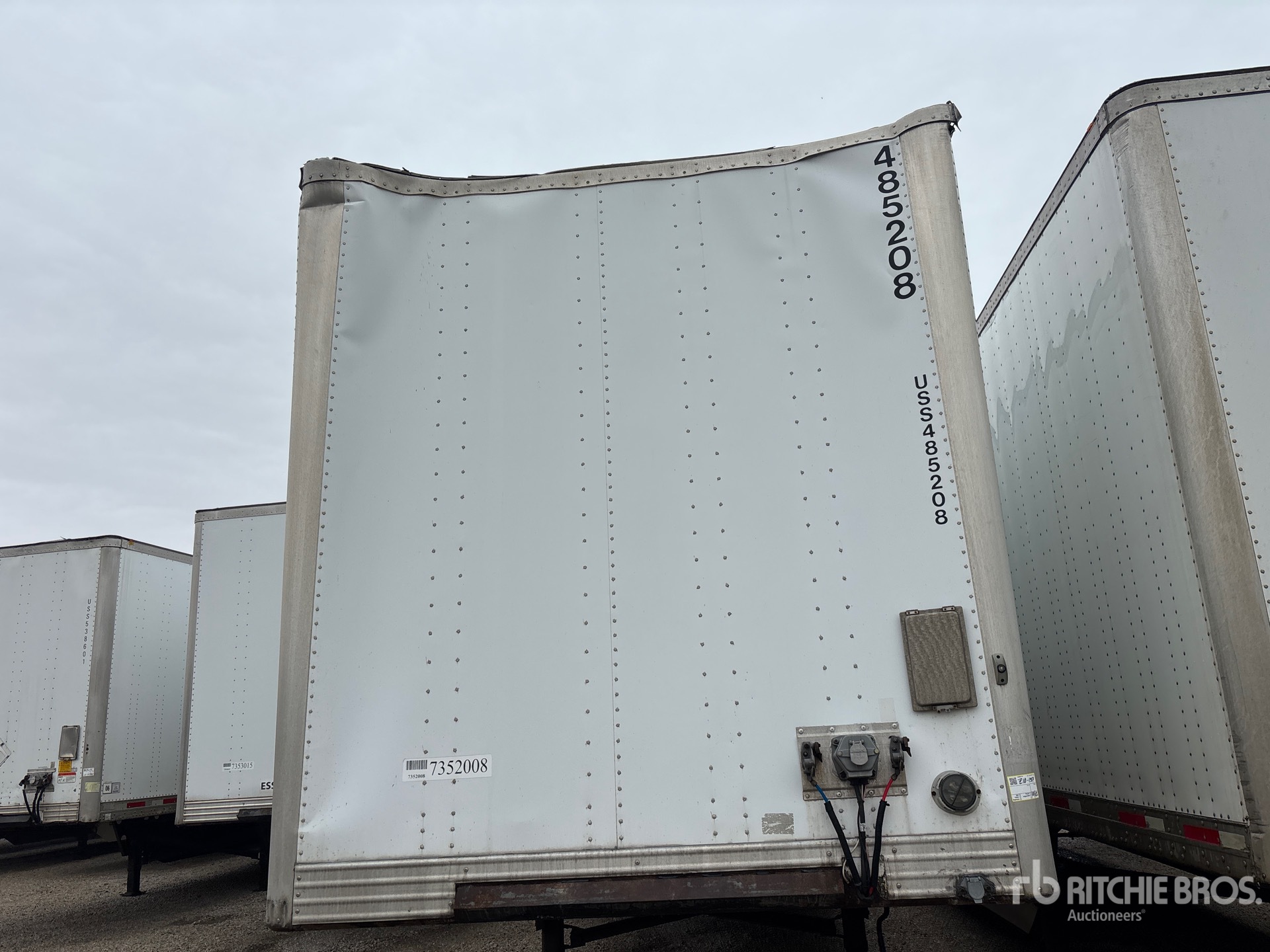 2013 Utility 48 ft x 102 in T/A (Inoperable)
