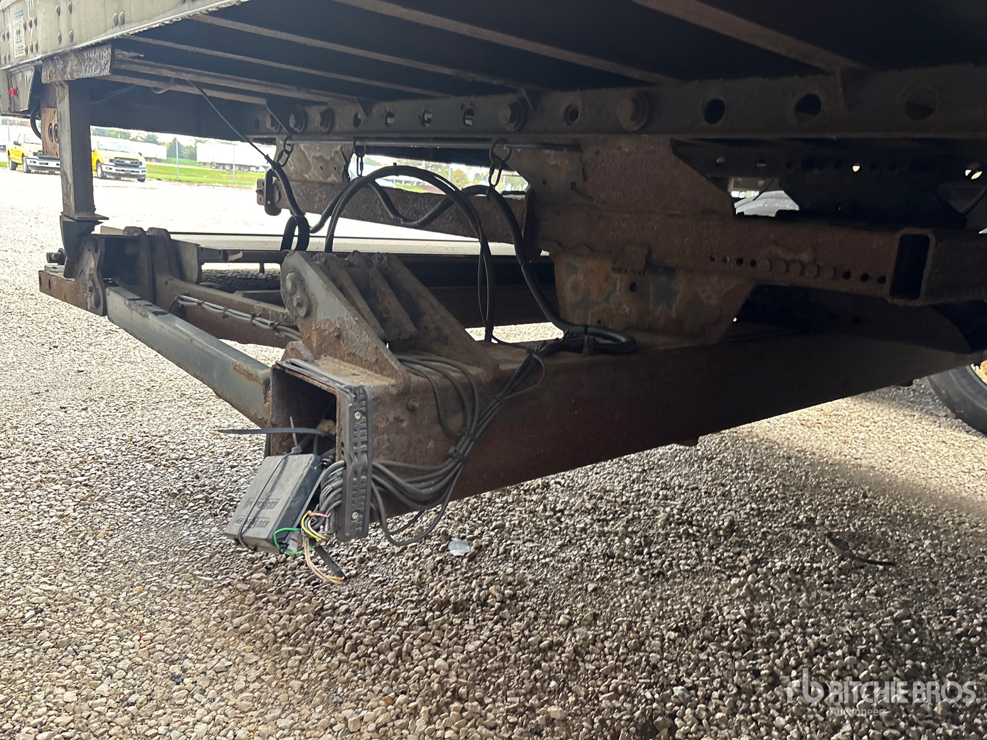 2013 Utility 48 ft x 102 in T/A (Inoperable)