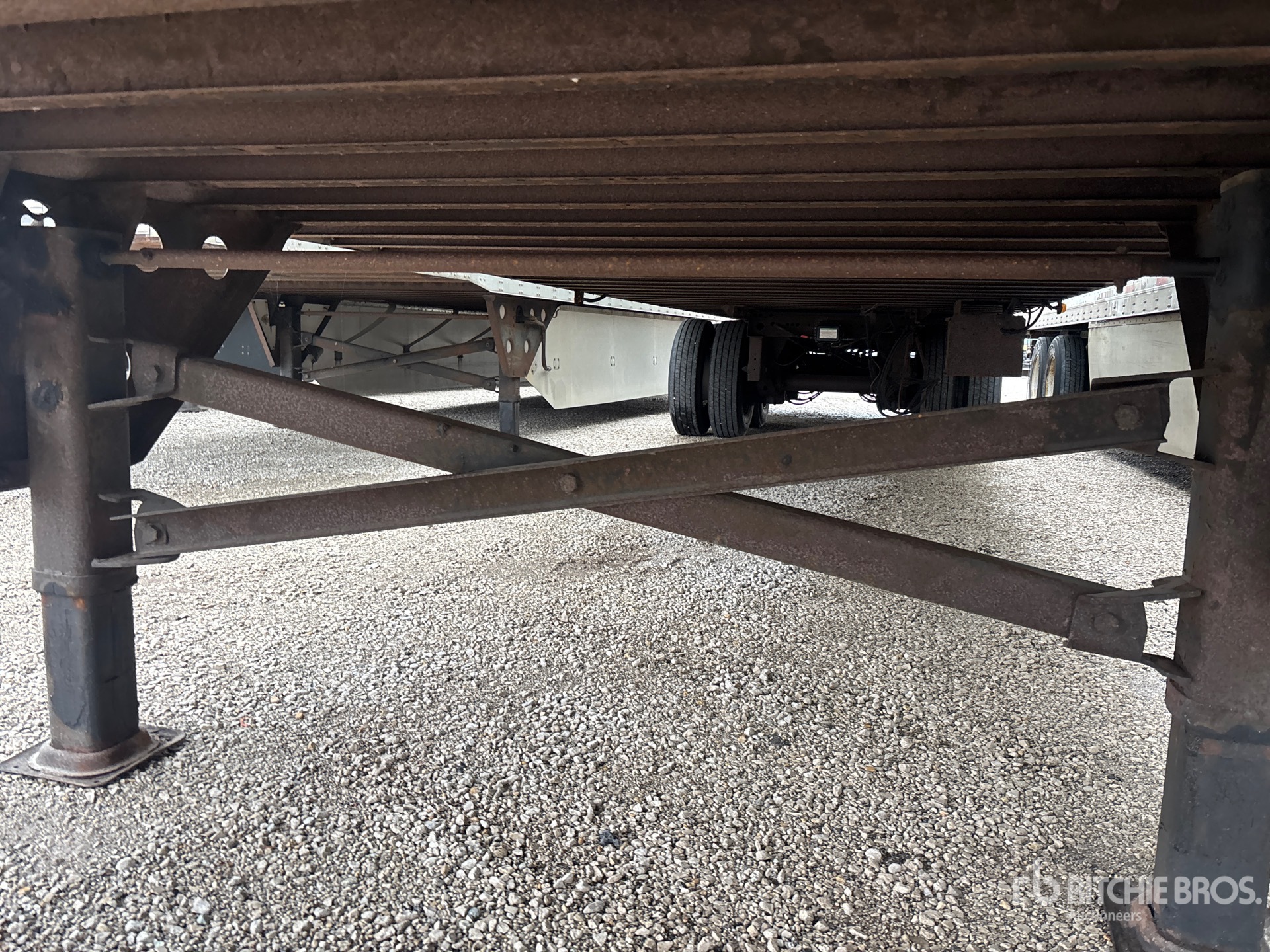 2013 Utility 48 ft x 102 in T/A (Inoperable)