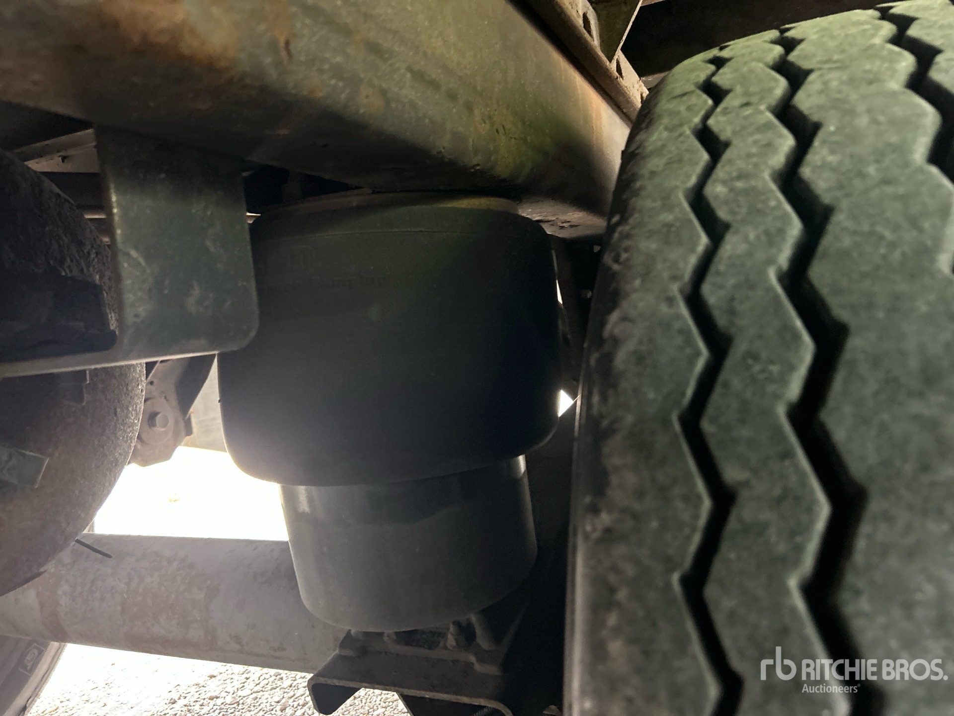 2015 Utility VS2DX