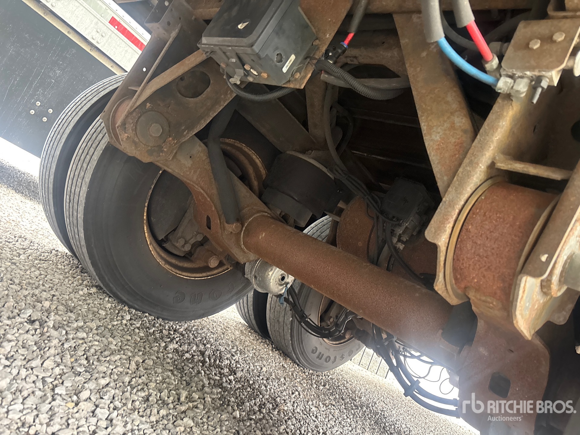 2015 Utility VS2DX