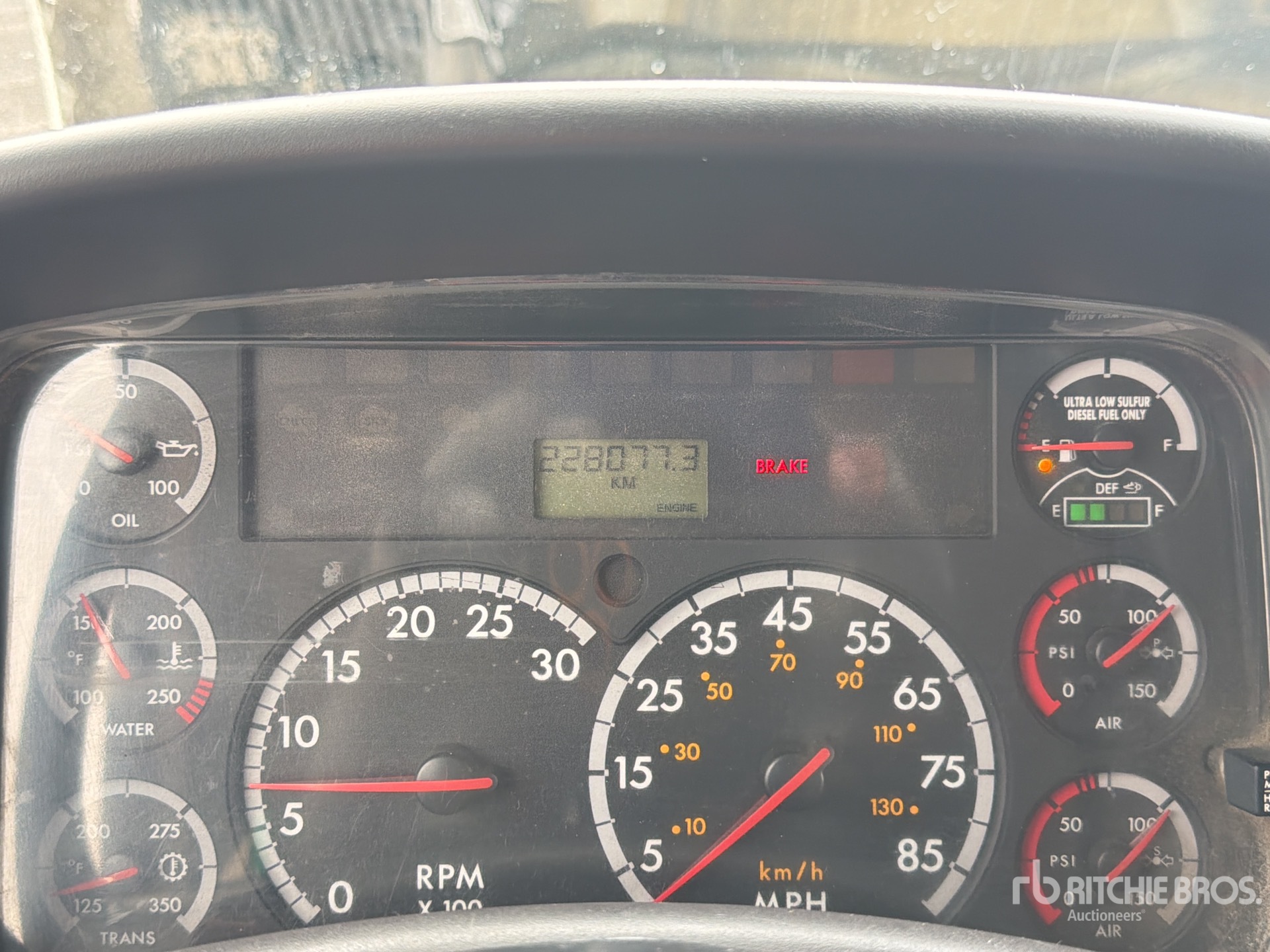 2013 Freightliner M2 106