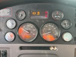 Cab with Luces de advertencia del motor