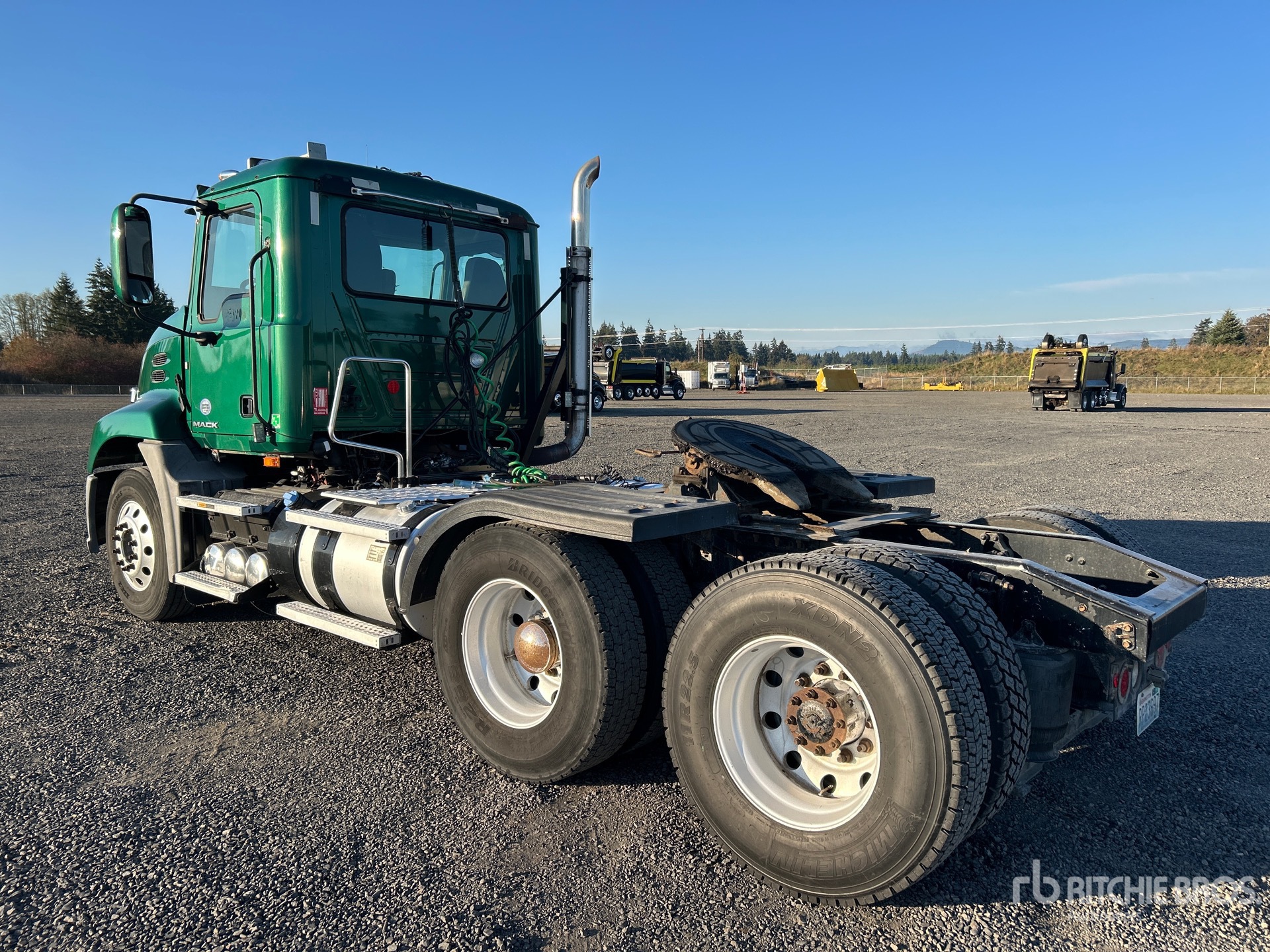 2016 Mack CXU613
