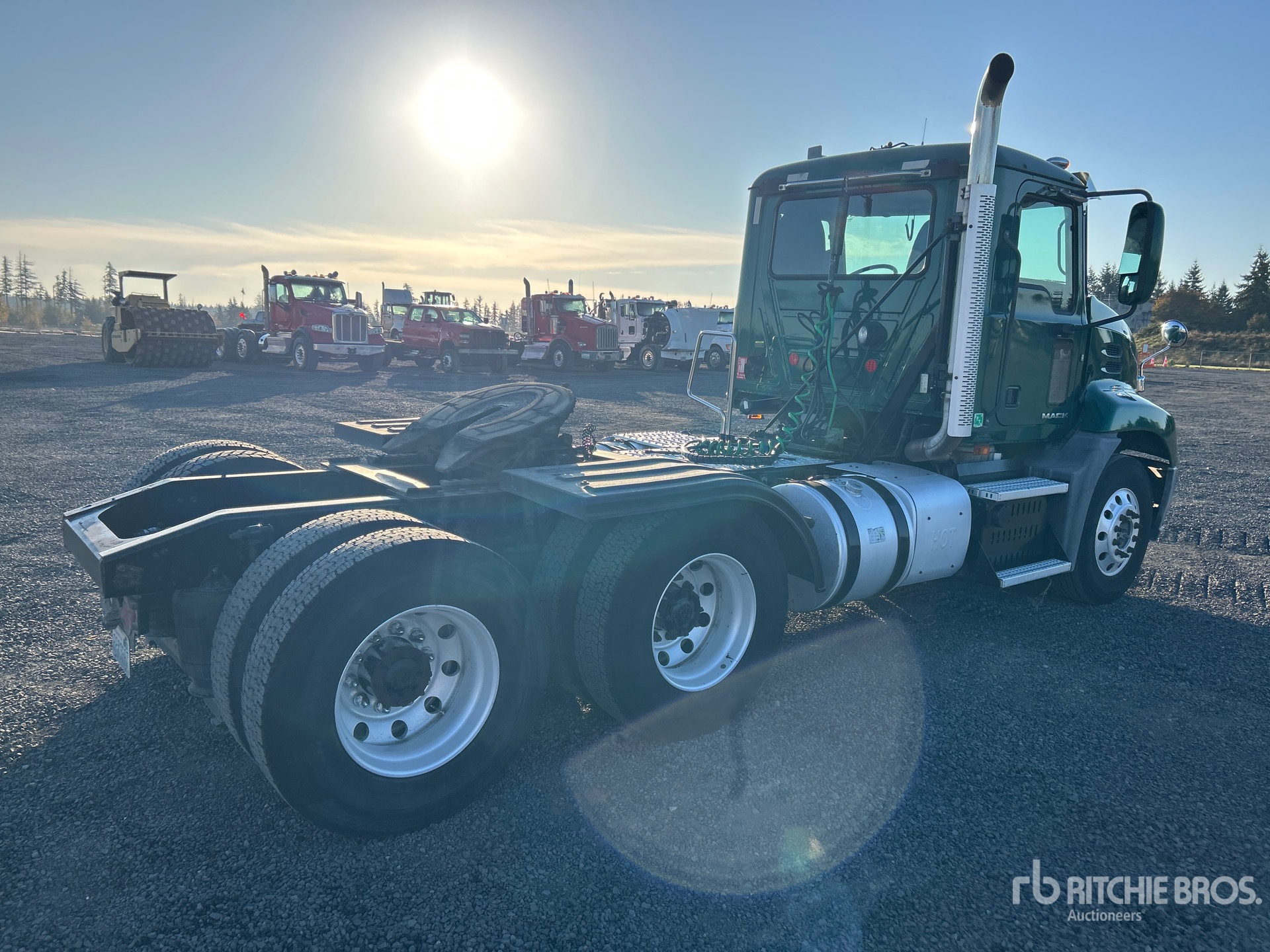 2016 Mack CXU613