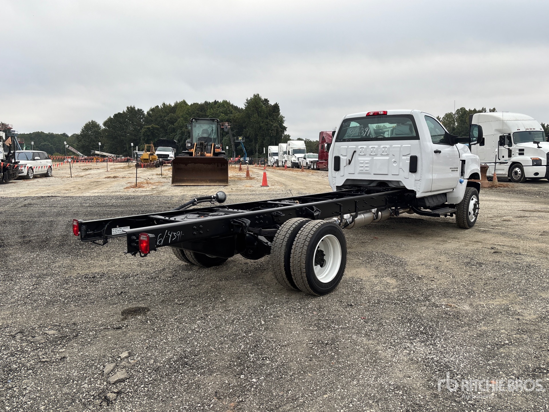 2024 GMC SILVERADO 5500H