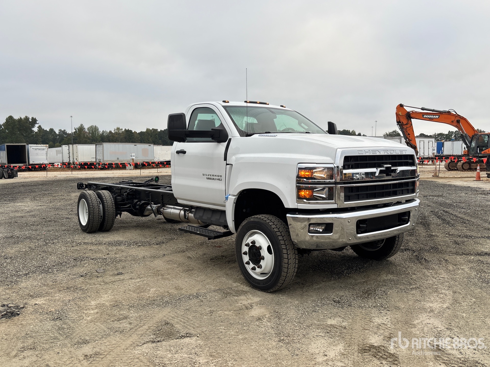 2024 GMC SILVERADO 5500H
