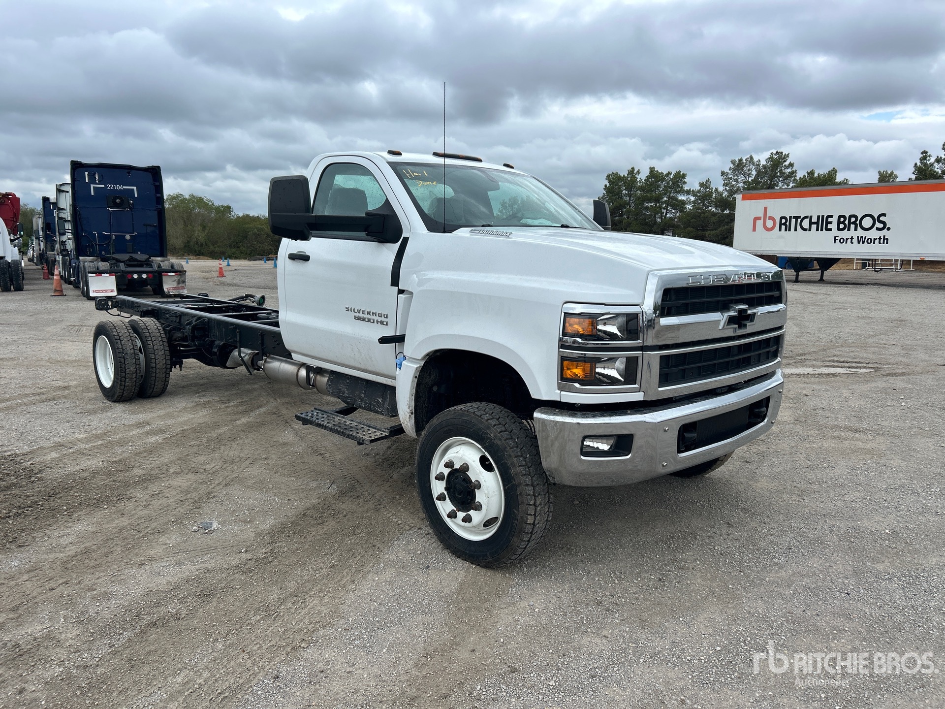 2024 Chevrolet SILVERADO 5500H