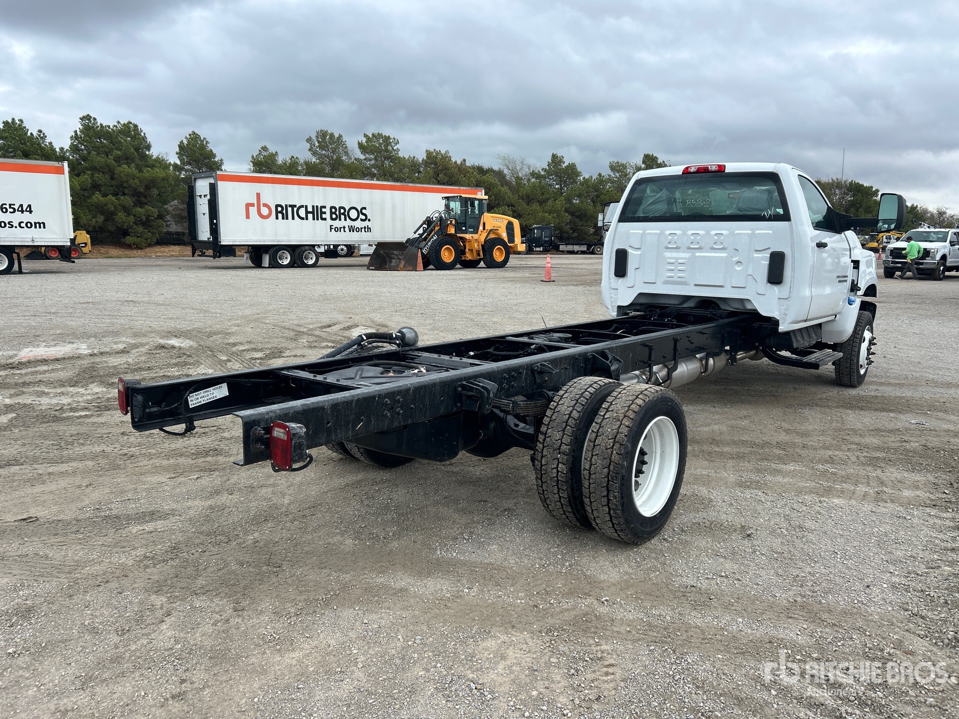 2024 Chevrolet SILVERADO 5500H