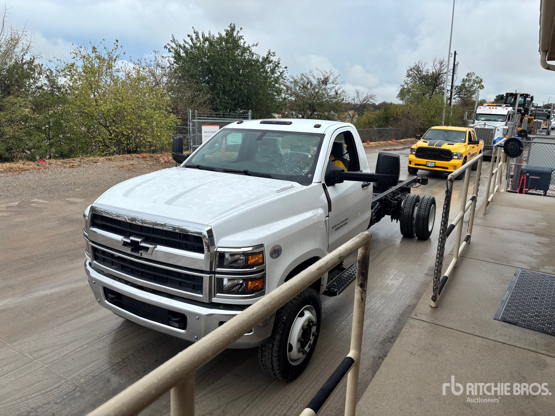 2024 Chevrolet SILVERADO 5500H