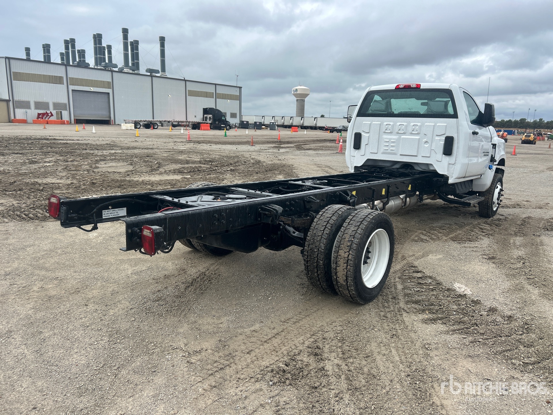2024 Chevrolet SILVERADO 5500H