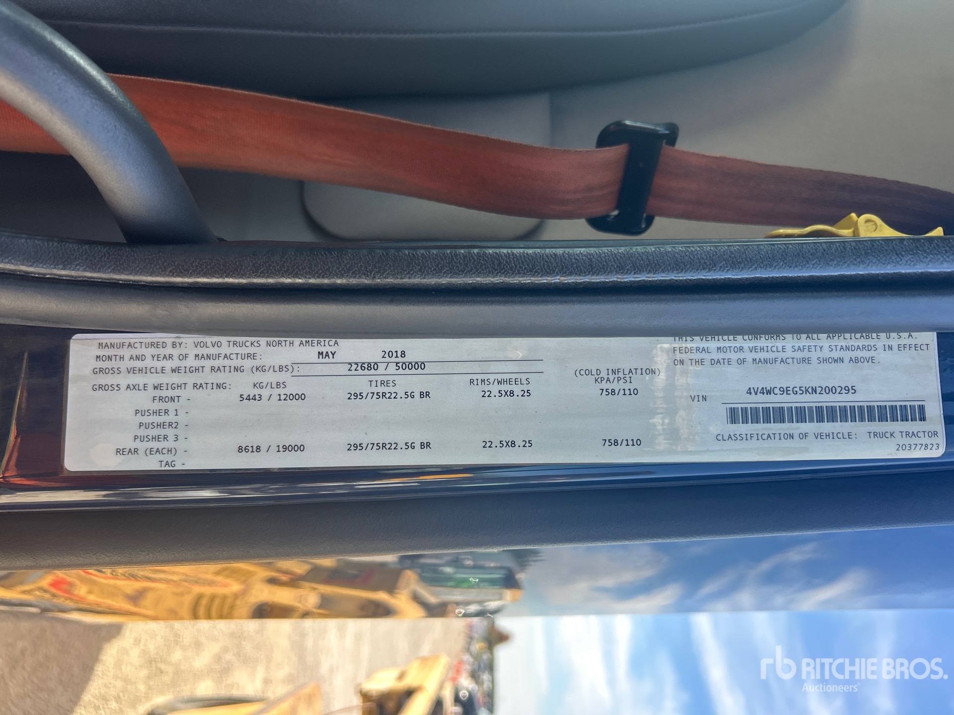 2019 Volvo VNR