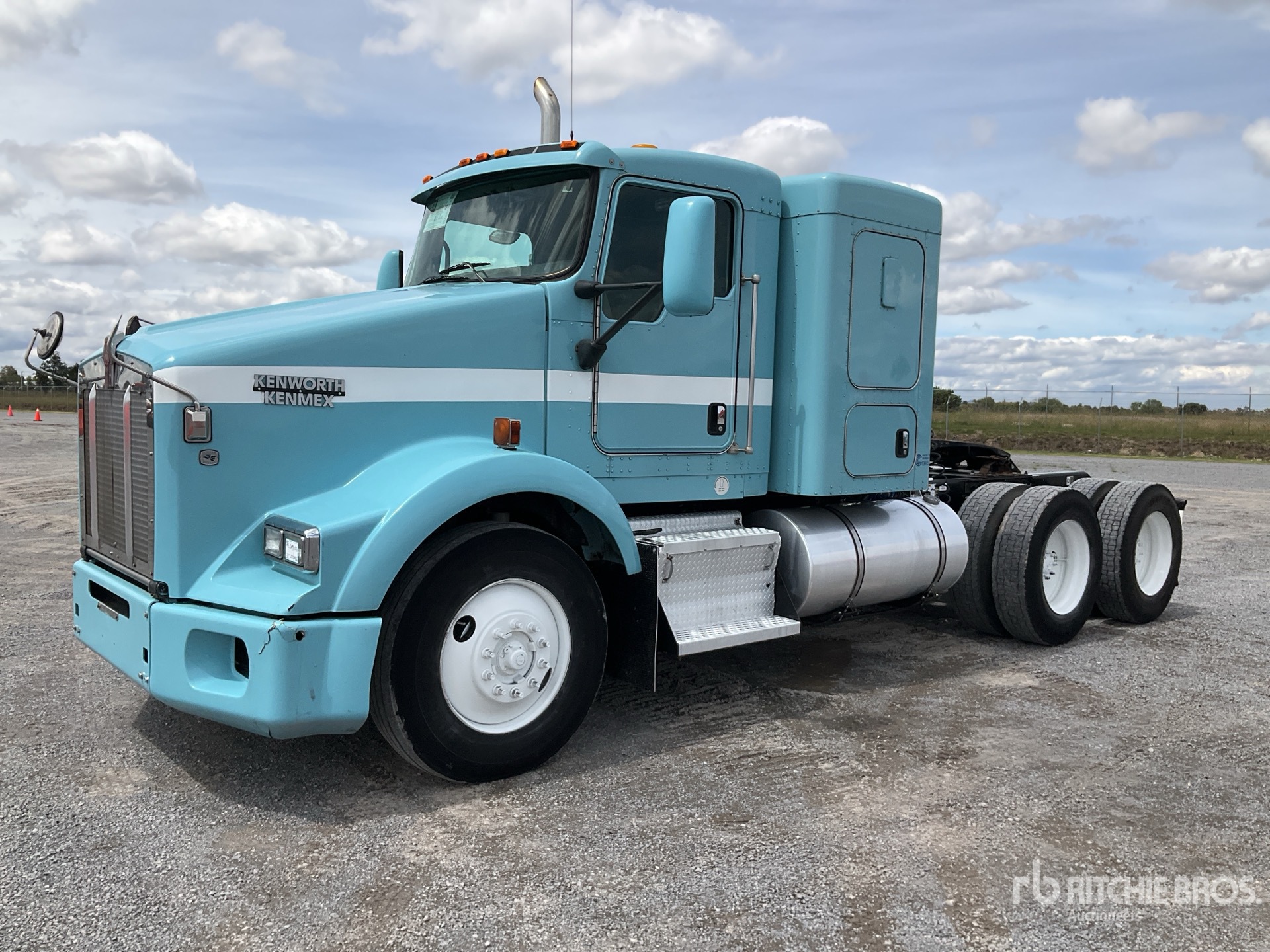 2017 Kenworth T800