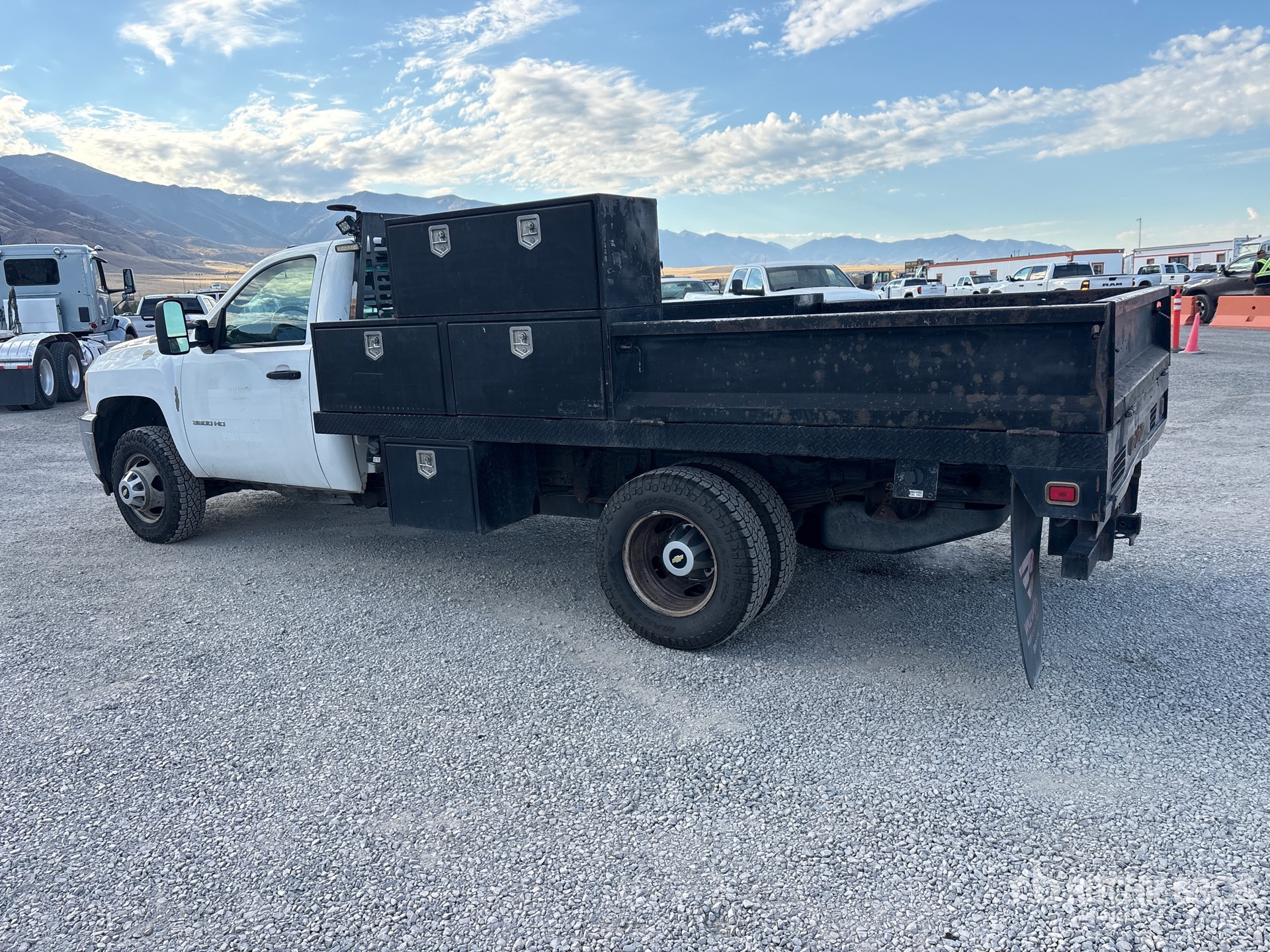 2011 Chevrolet SILVERADO 3500H