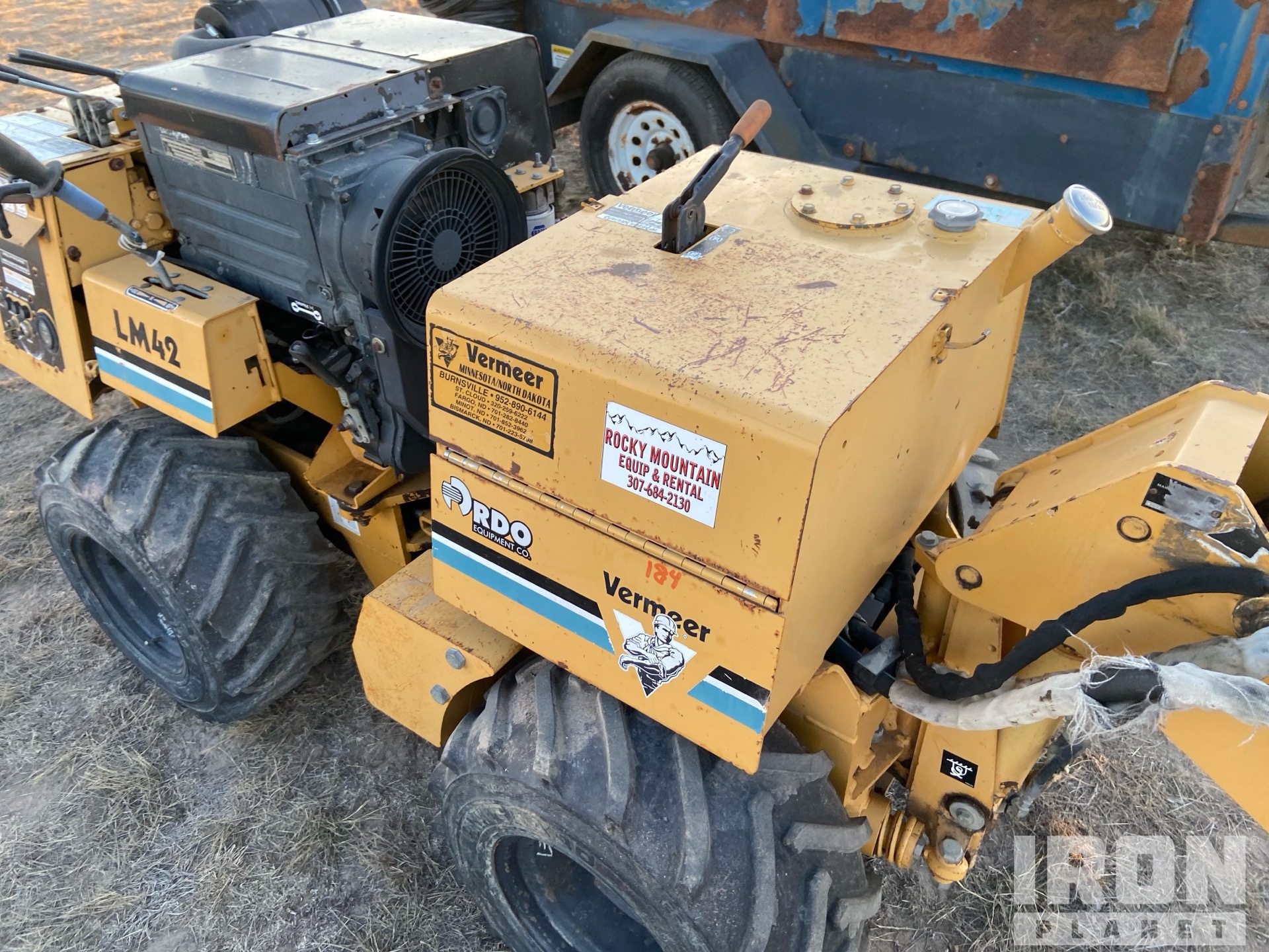 2000 Vermeer LM42