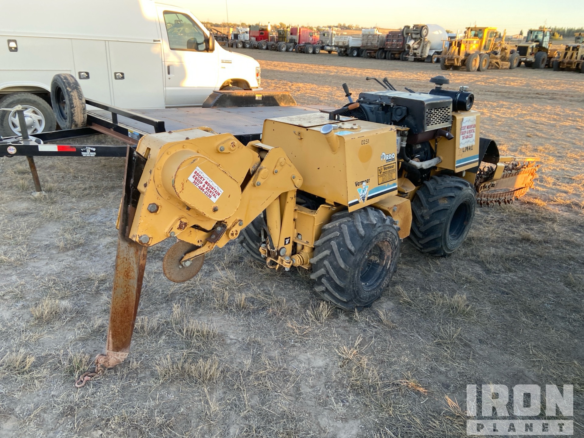 2000 Vermeer LM42