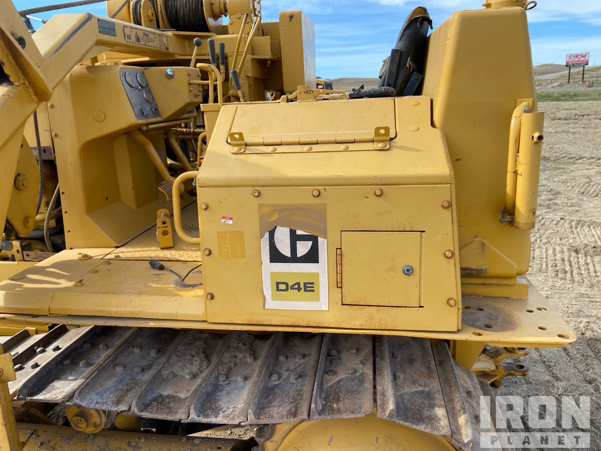 1982 Caterpillar D4E