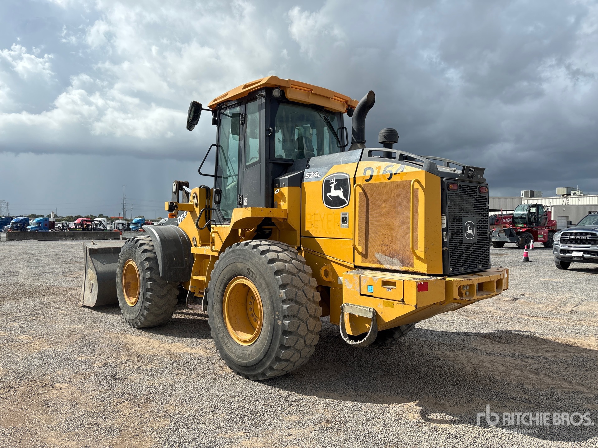 2019 John Deere 524L
