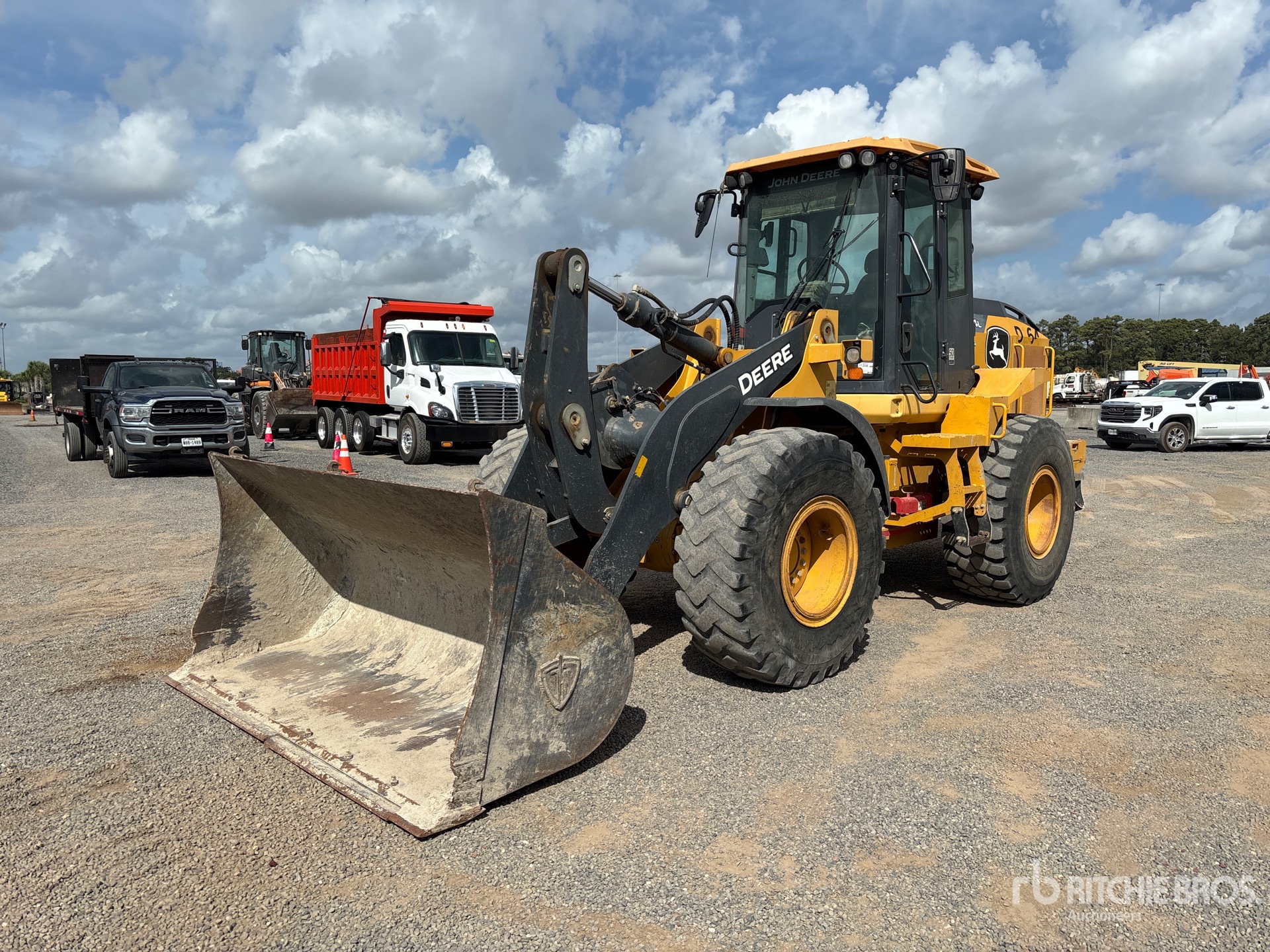 2019 John Deere 524L