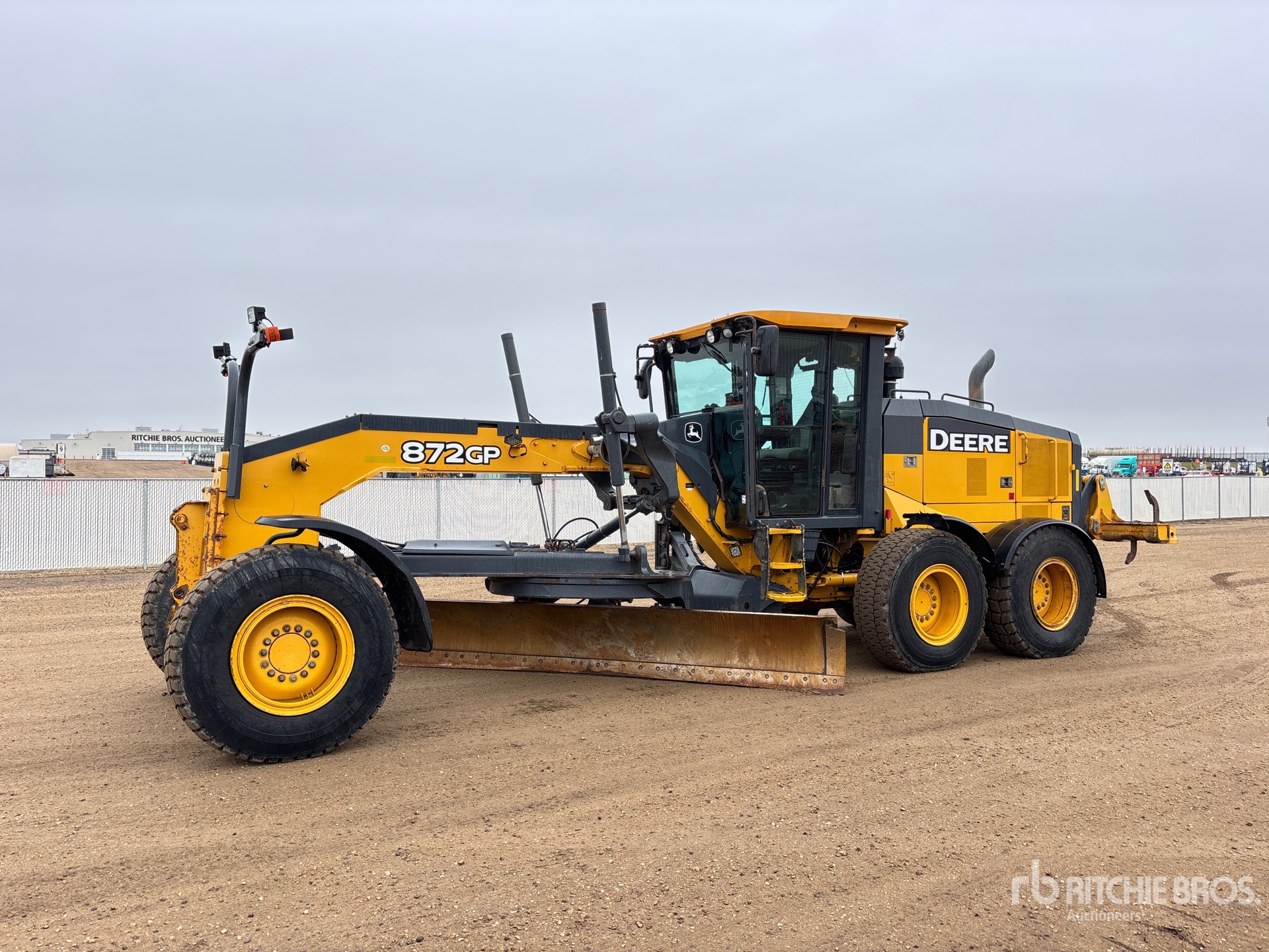 2018 John Deere 872GP
