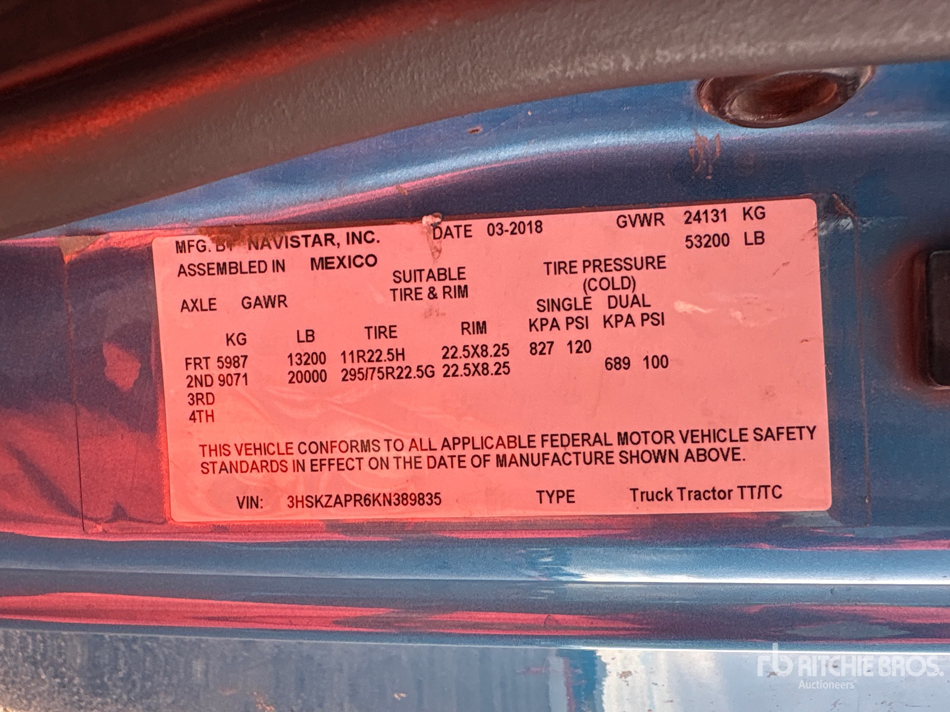 2019 International LT625