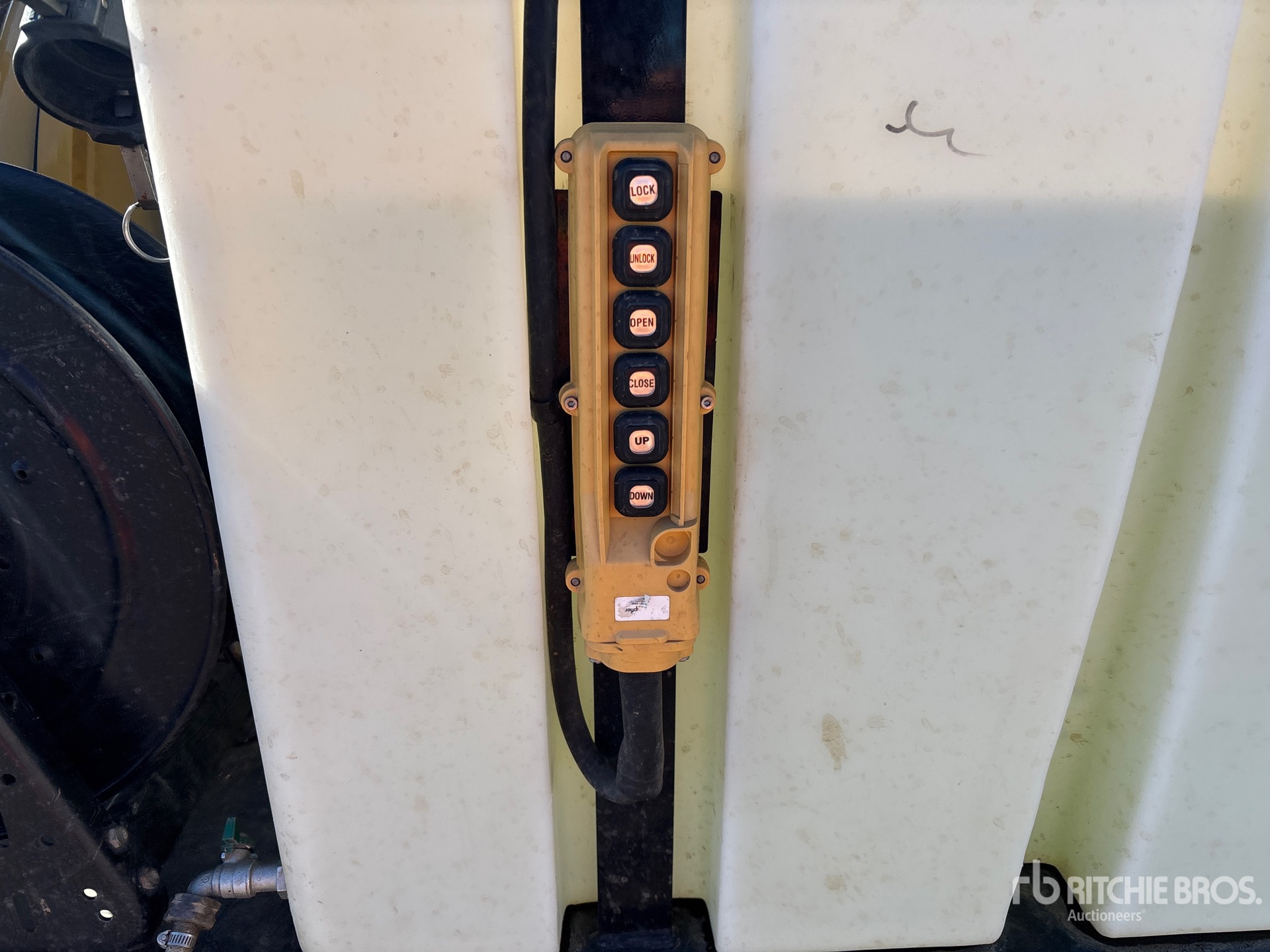 2025 Vermeer LP873SDT