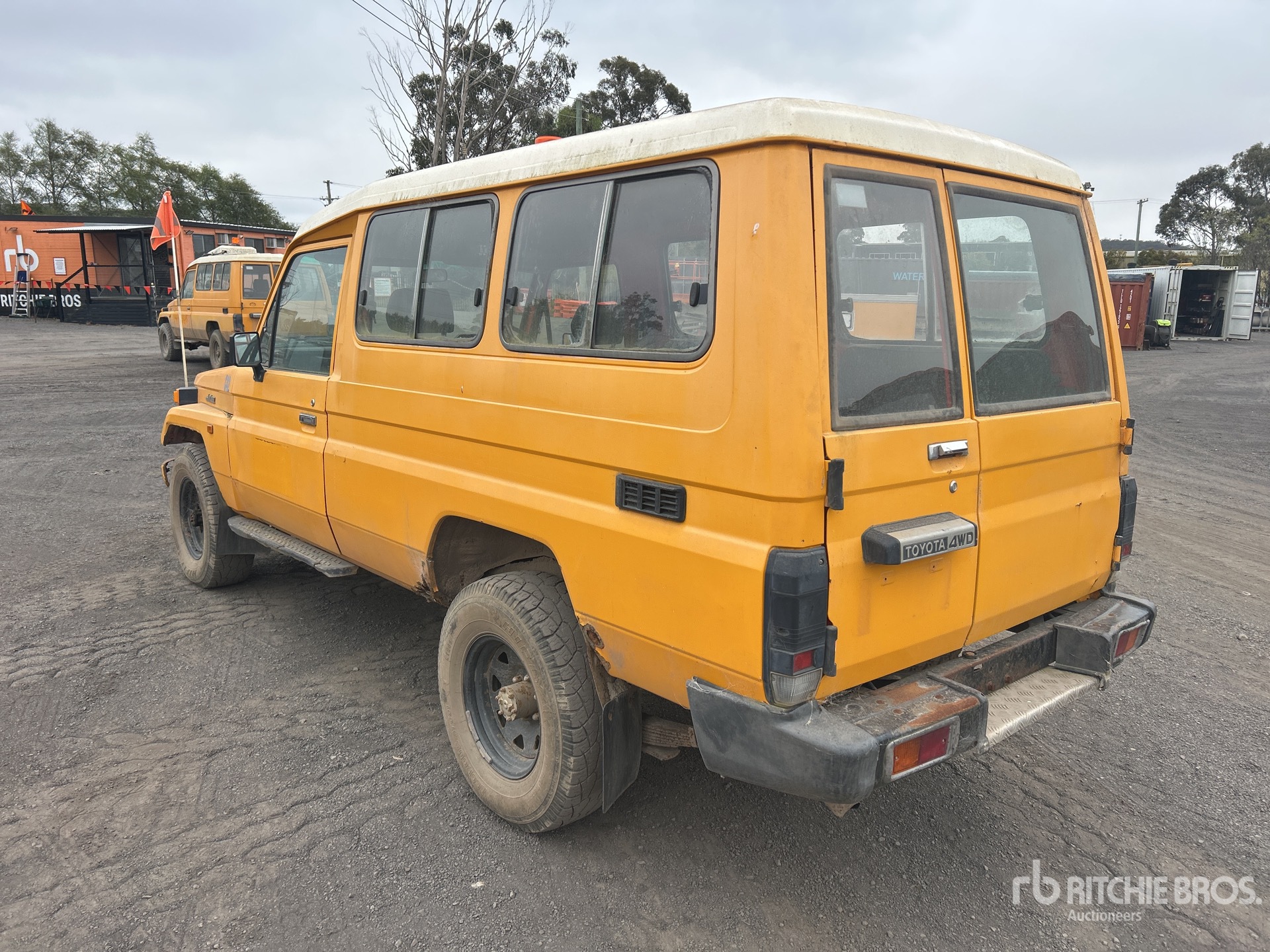 1992 Toyota LANDCRUISER 75