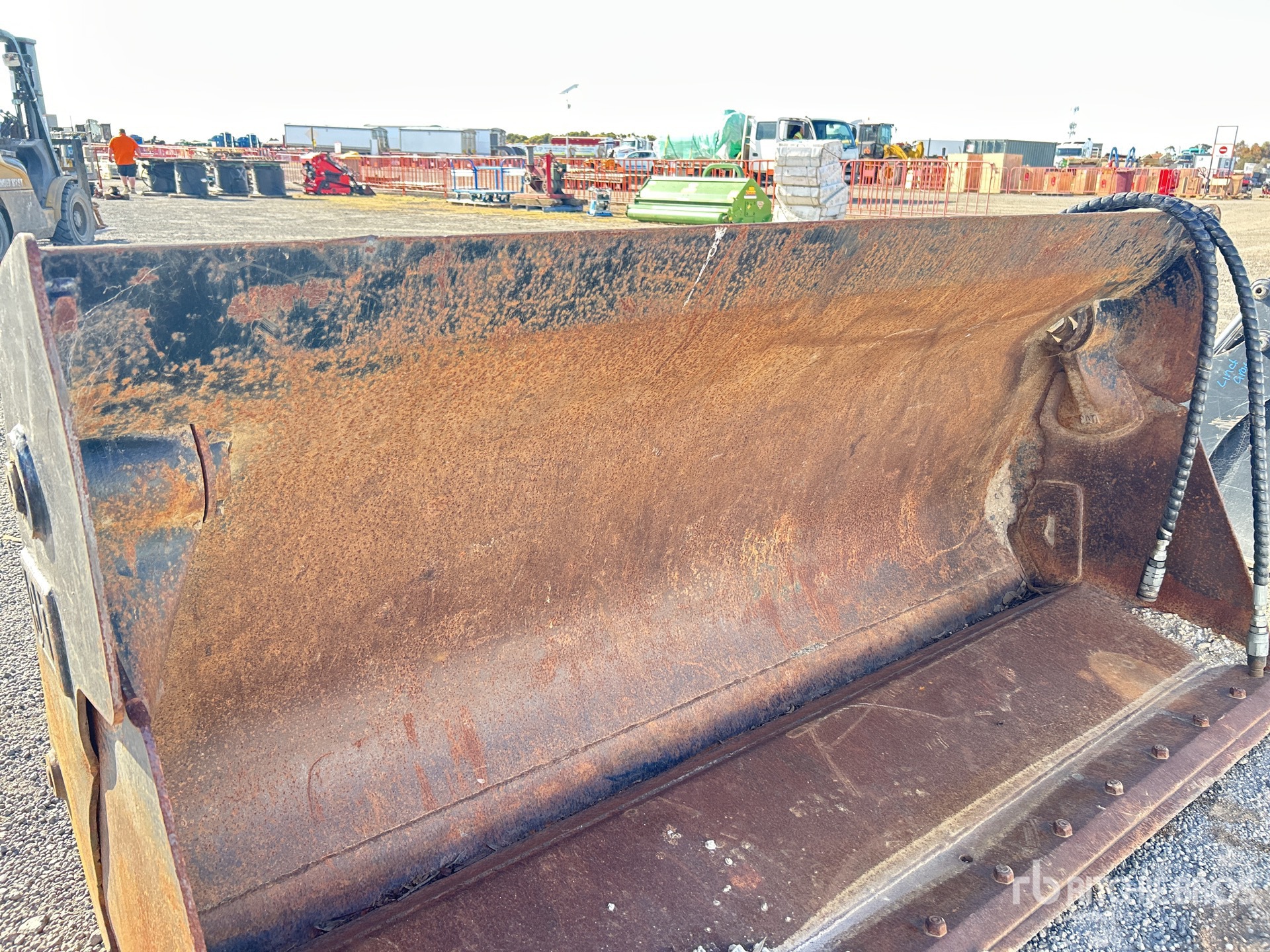 Caterpillar 2070 MM MULTI-PURPOSE