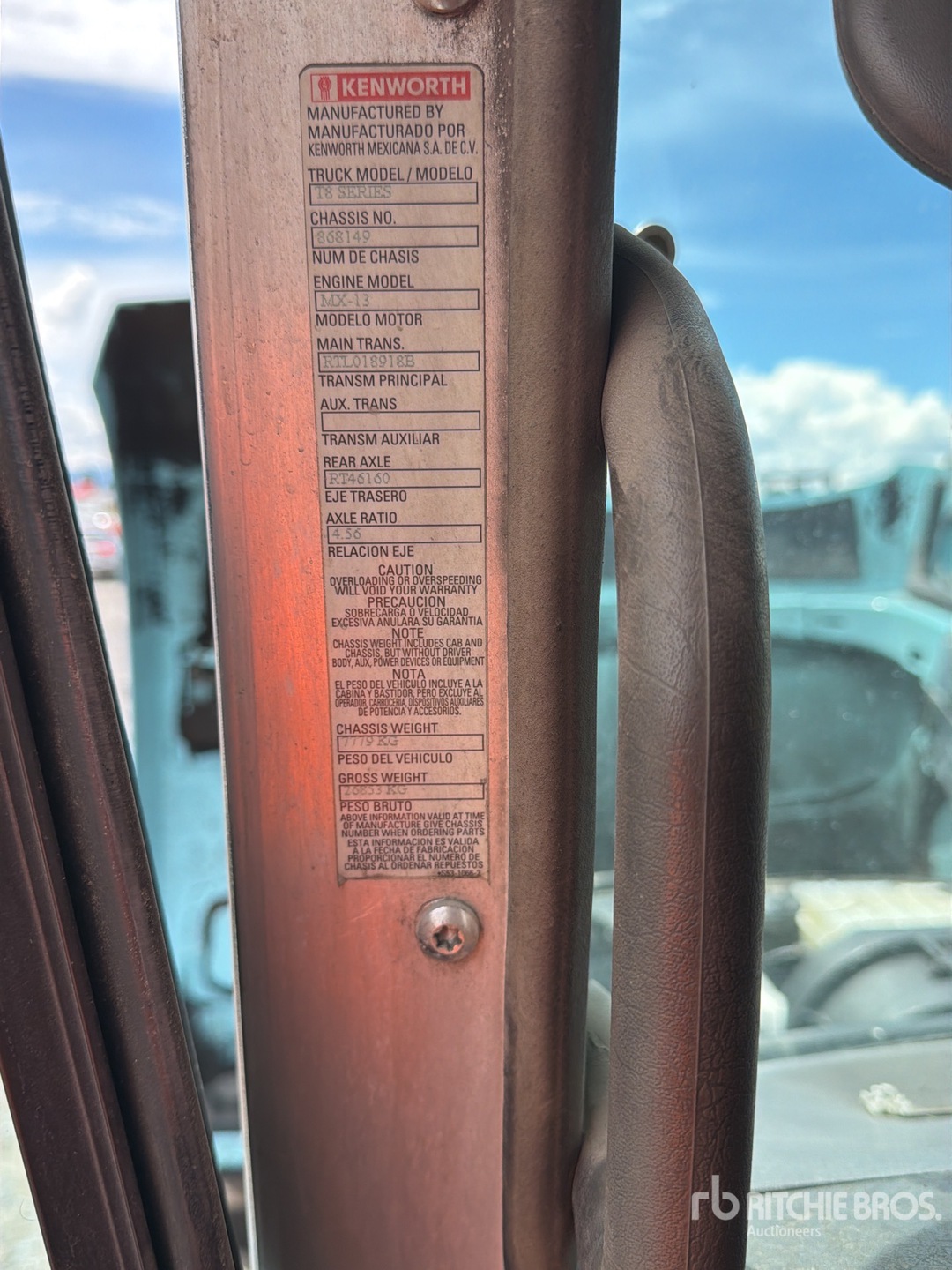 2017 Kenworth T800B