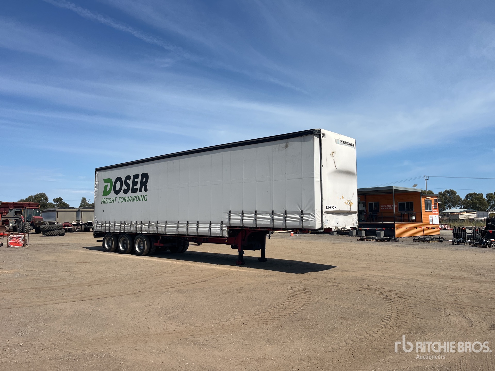 2002 Kruger 13.3 m Tri/A Step Deck