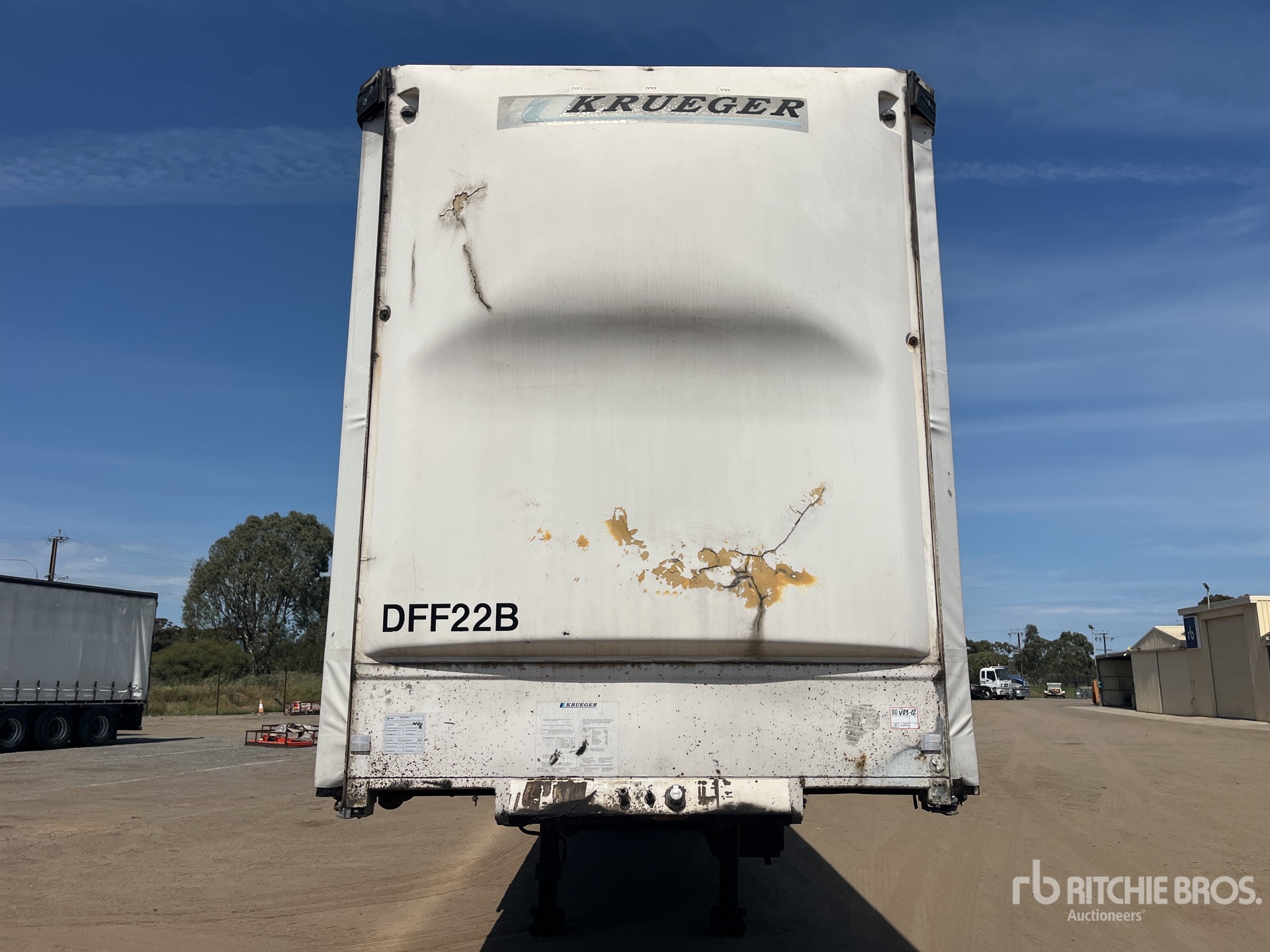 2002 Kruger 13.3 m Tri/A Step Deck