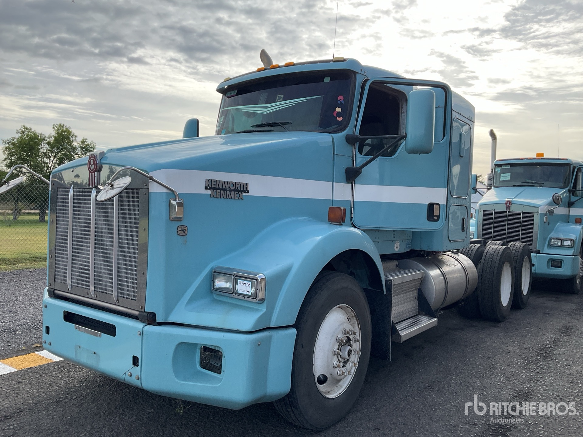 2016 Kenworth T800