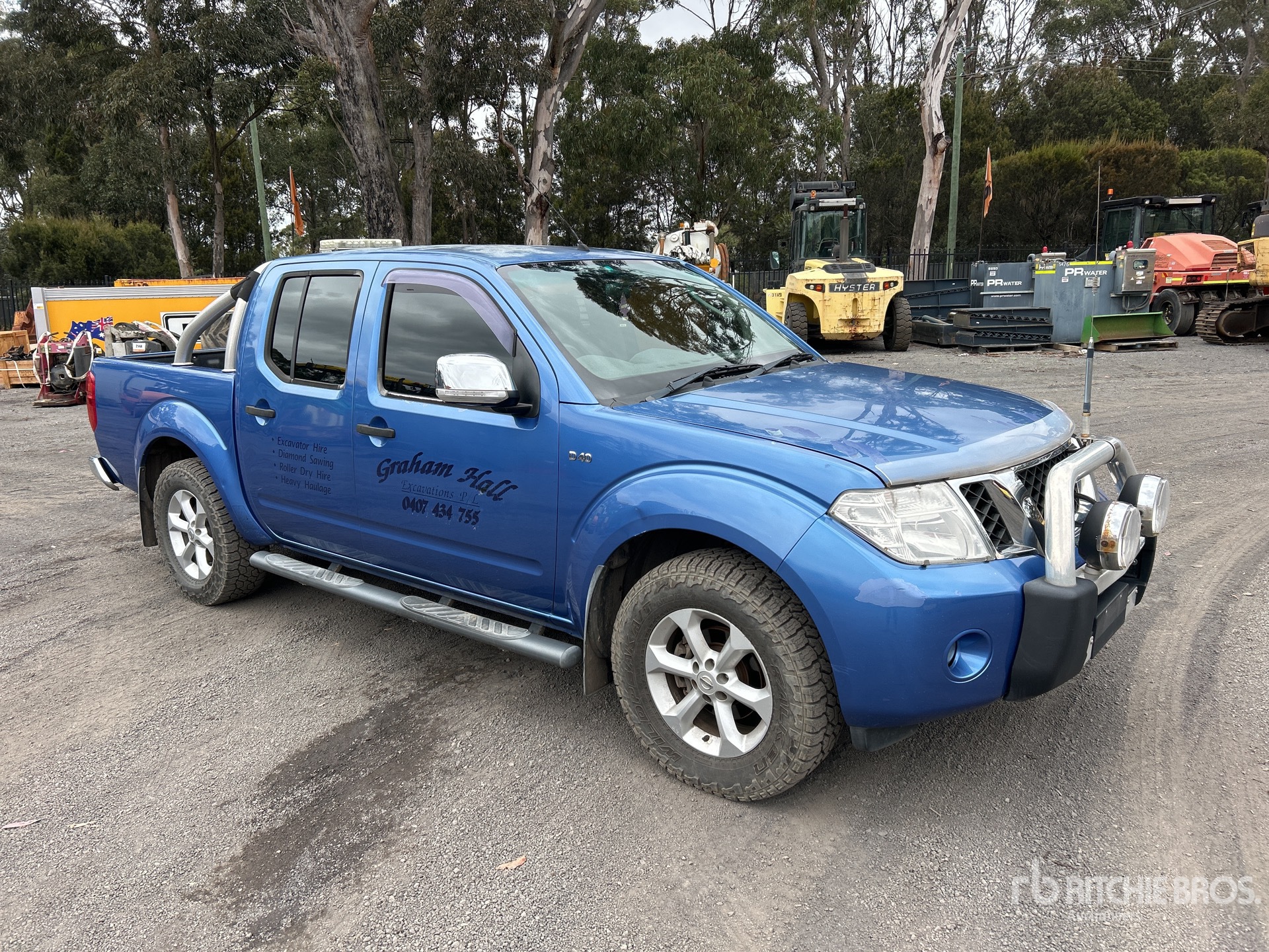 2011 Nissan NAVARA