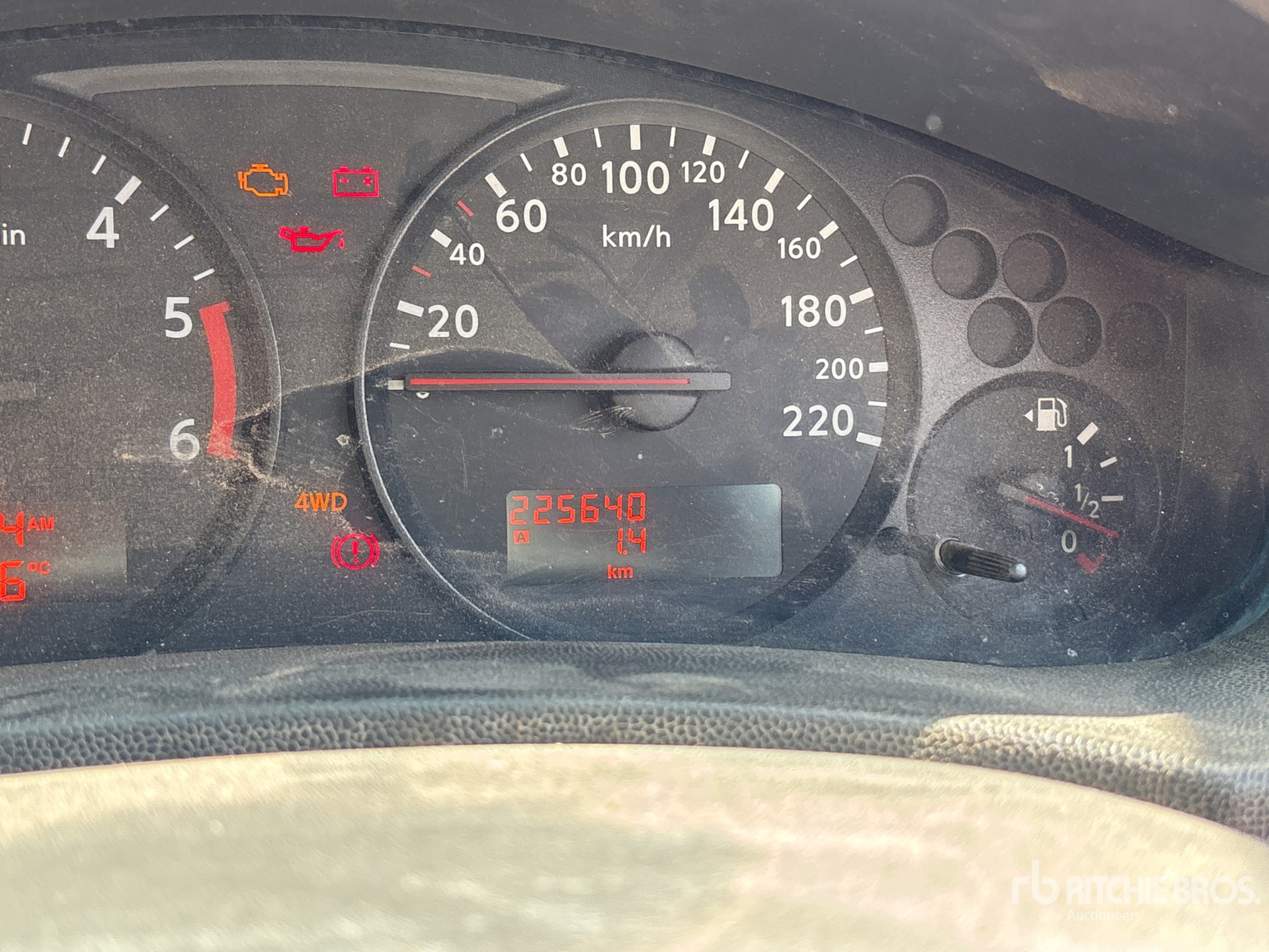 2012 Nissan NAVARA