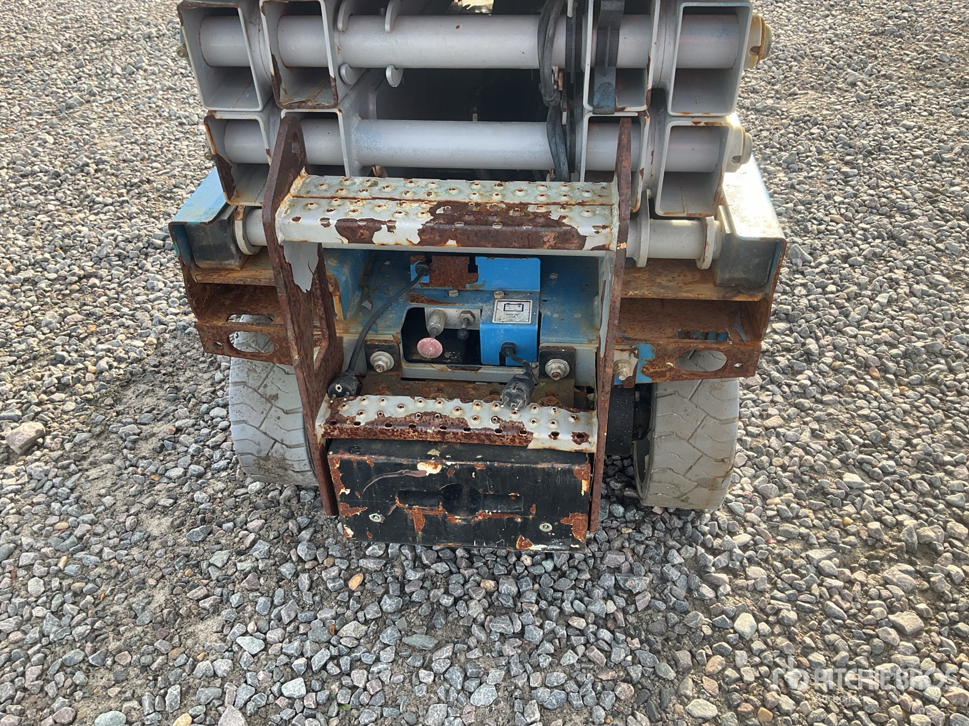 Genie GS-2032