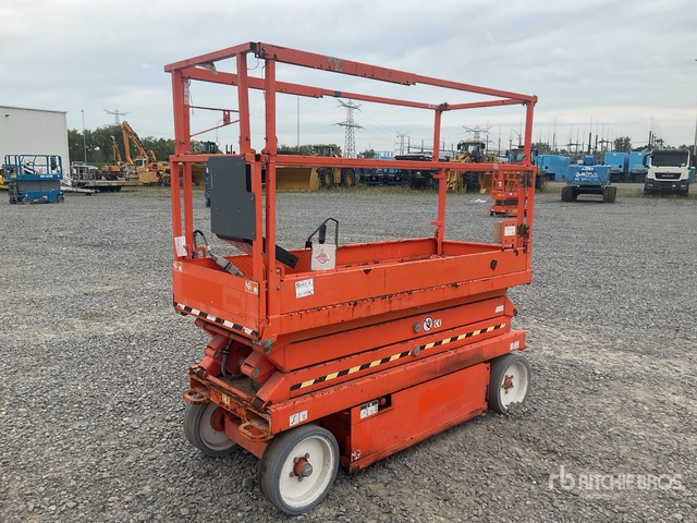 Skyjack SJIII-3220 Scissor Lift