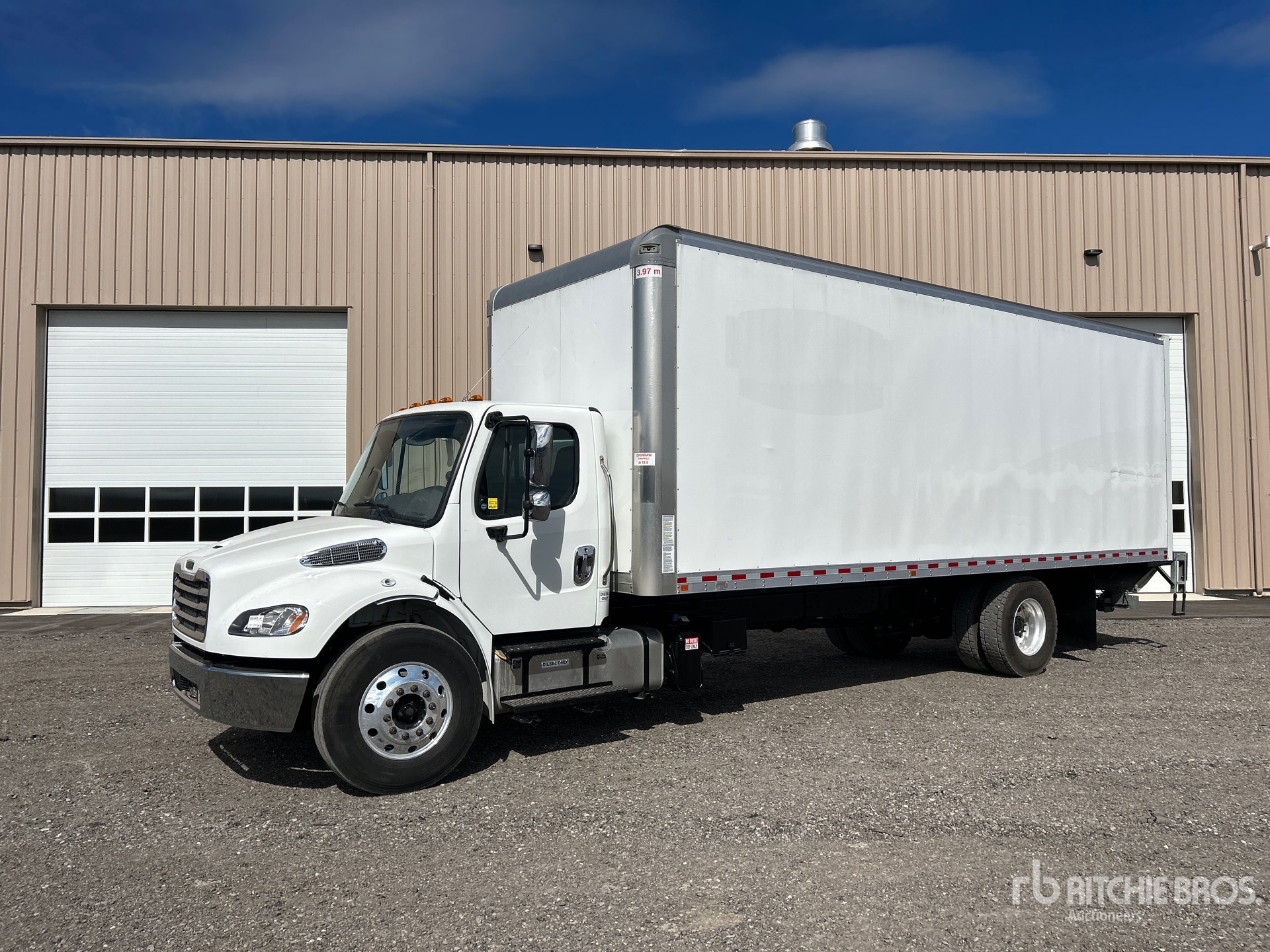2024 Freightliner M2 106
