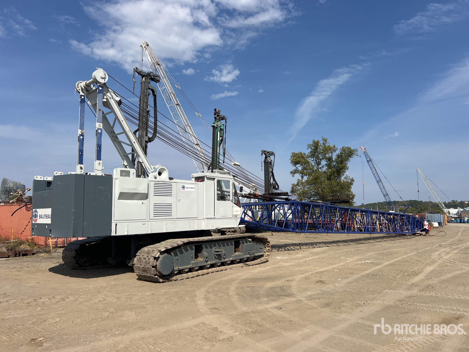 1996 Kobelco BM800