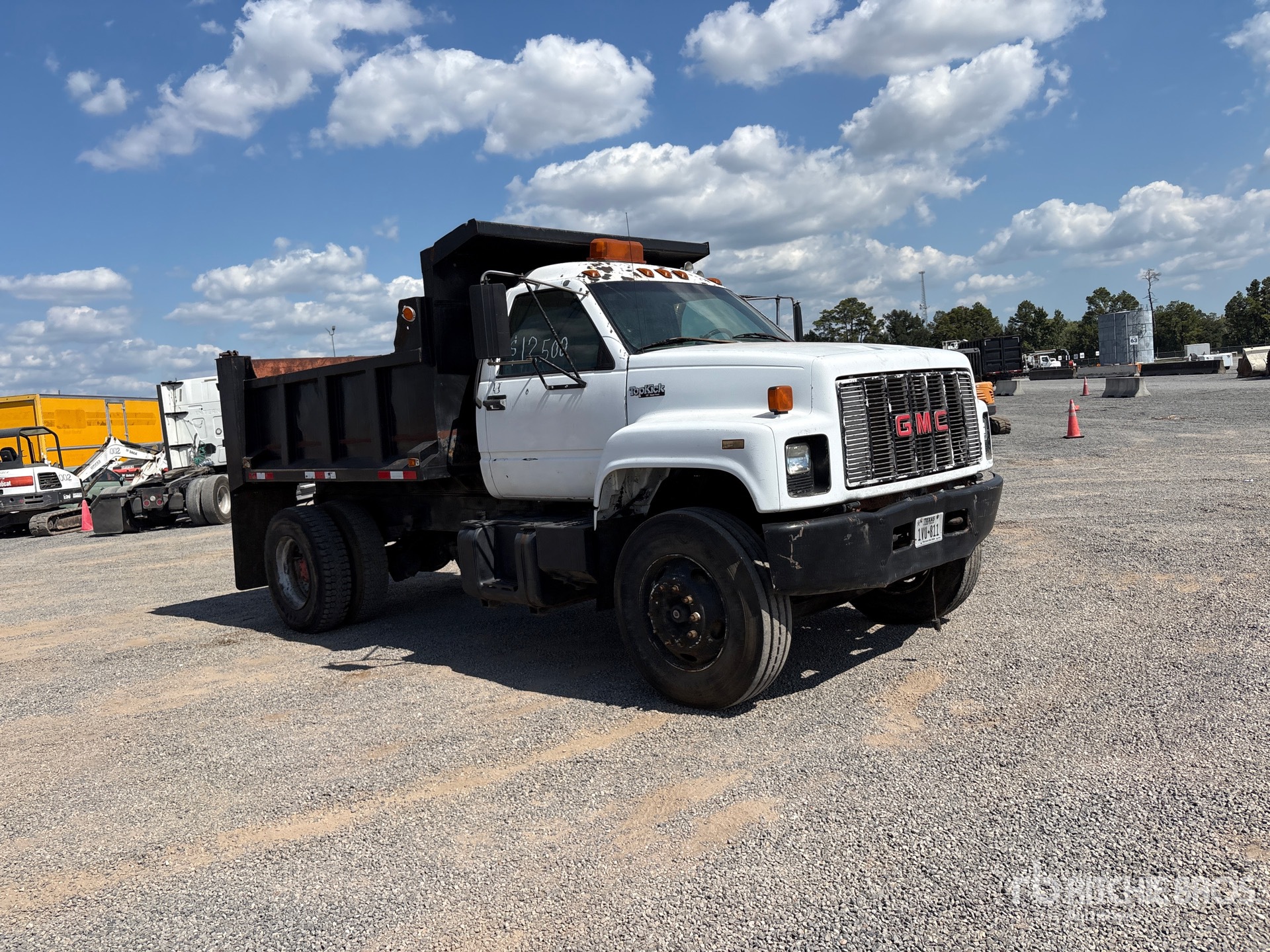 2000 GMC C7500