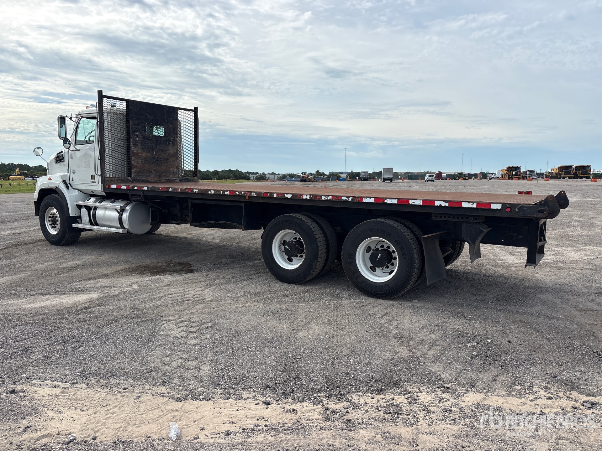 2017 Western Star 4700SB