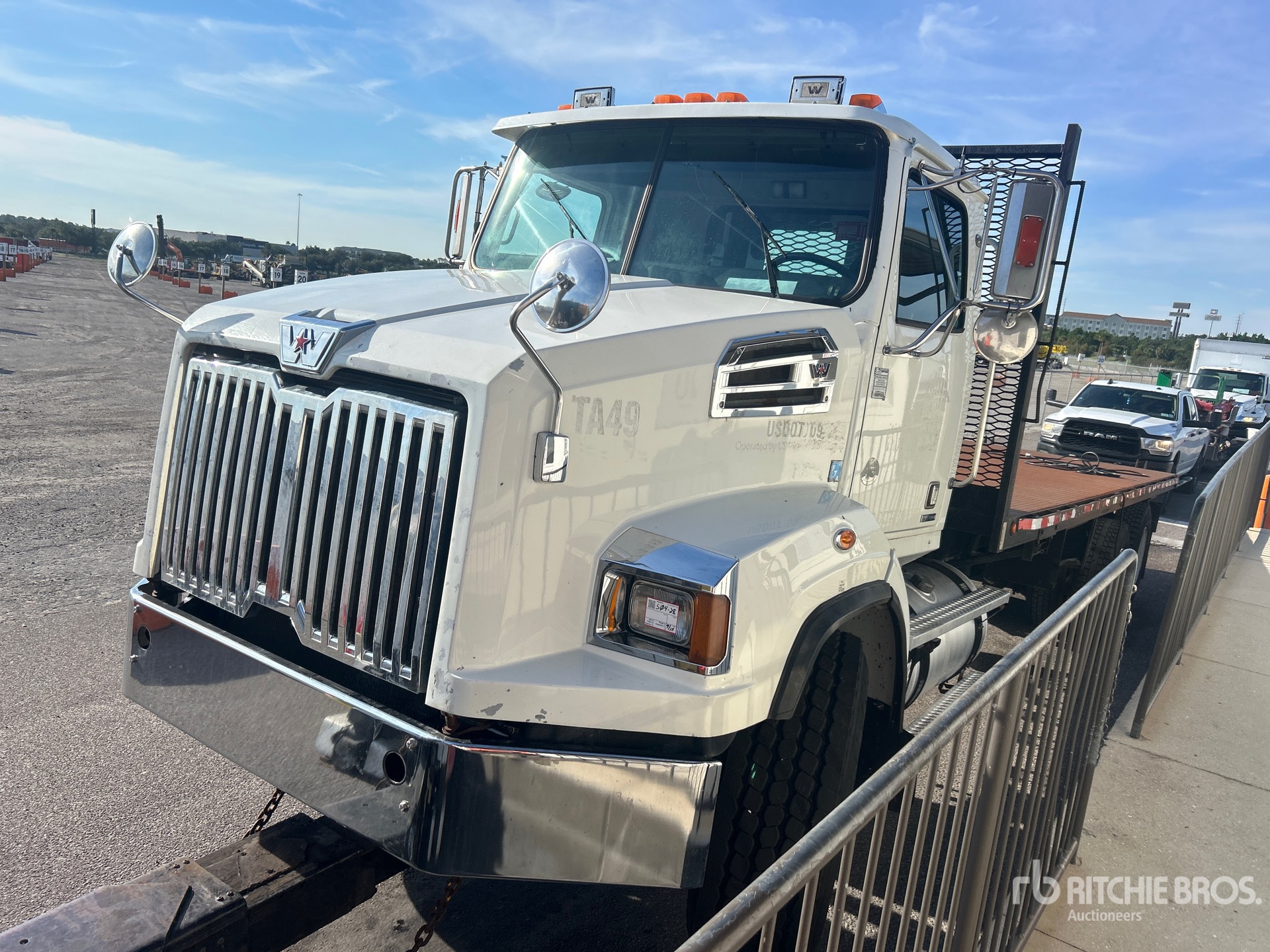2017 Western Star 4700SB