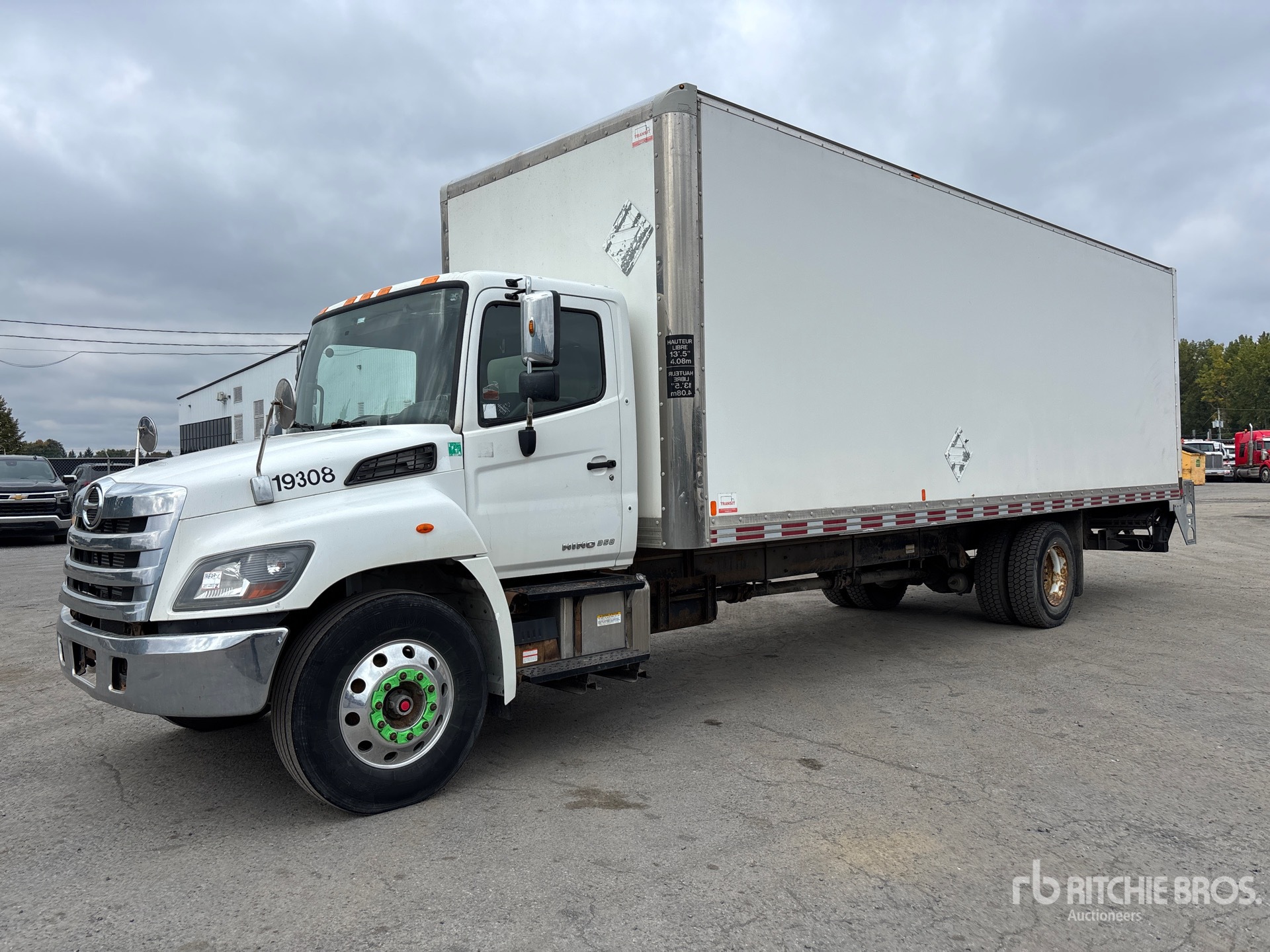 2019 Hino 358D